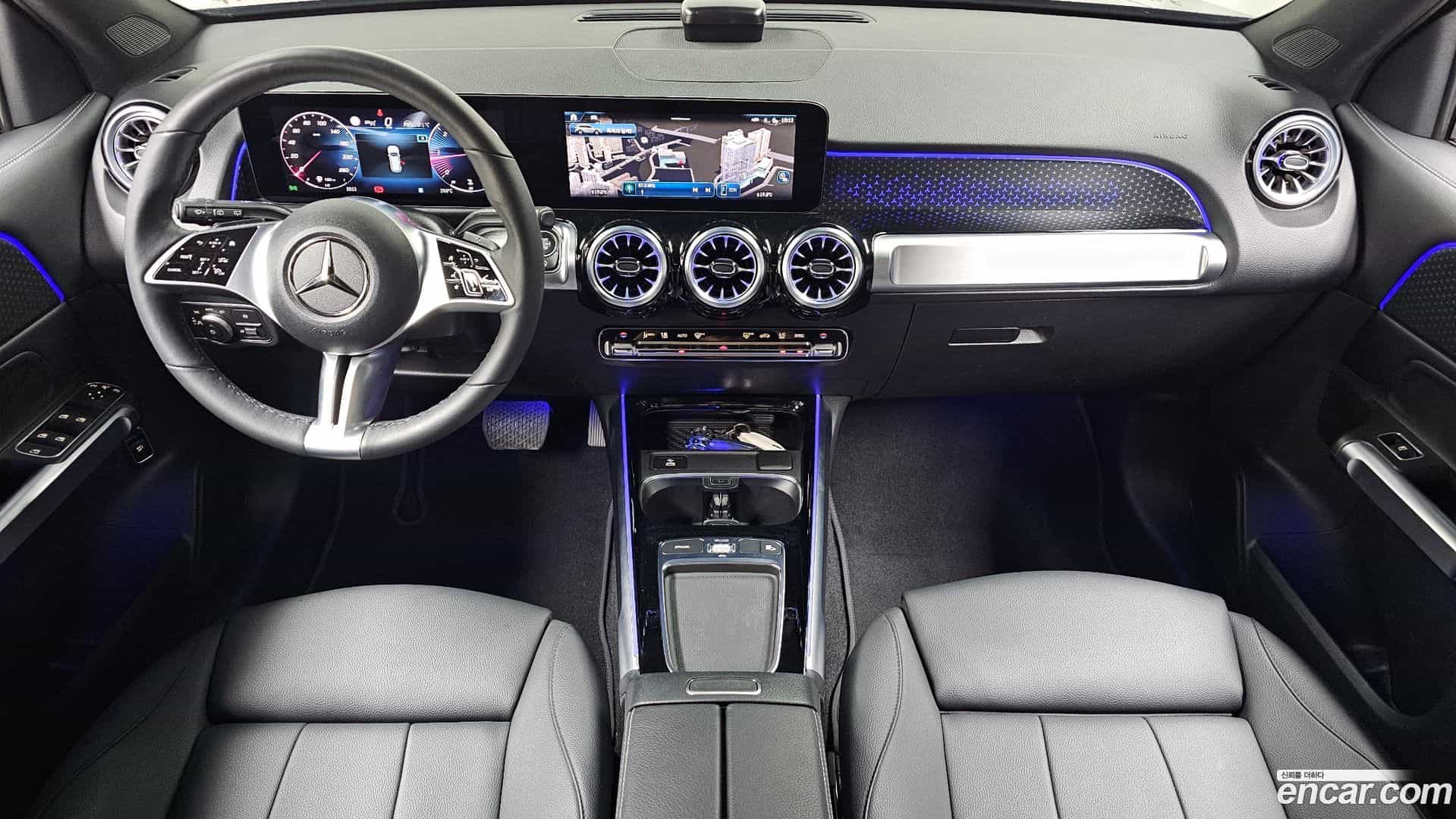 GLB-Class Mercedes-Benz 2024.7-INNER-007