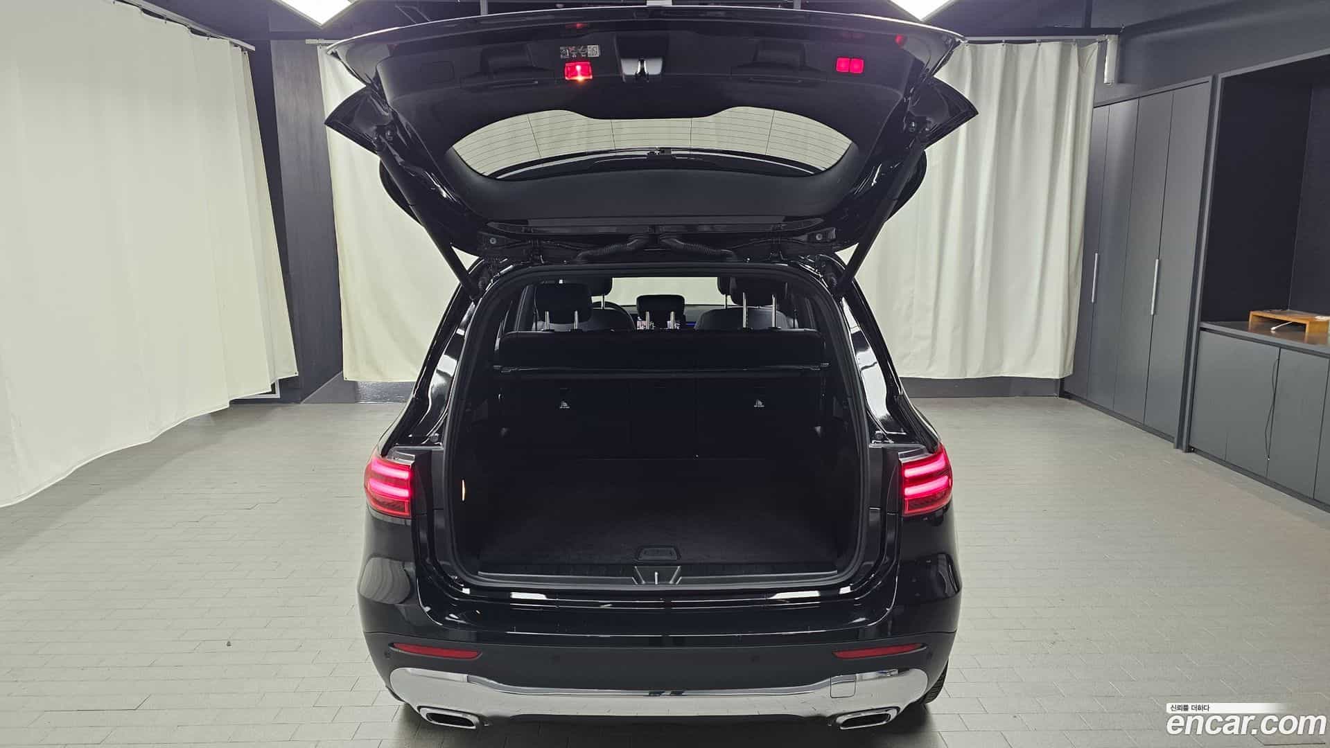 GLB-Class Mercedes-Benz 2024.7-OPTION-020