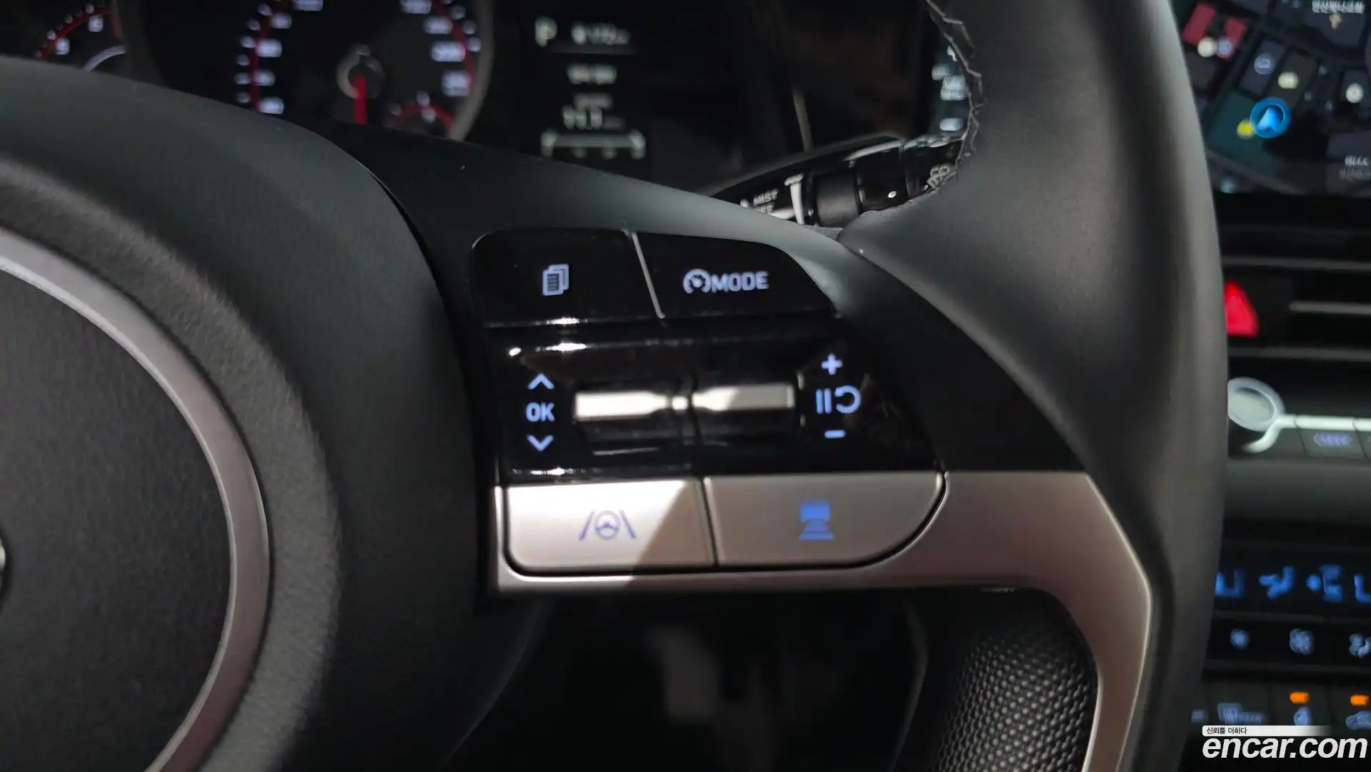 AVANTE Hyundai 2021.7-OPTION-021