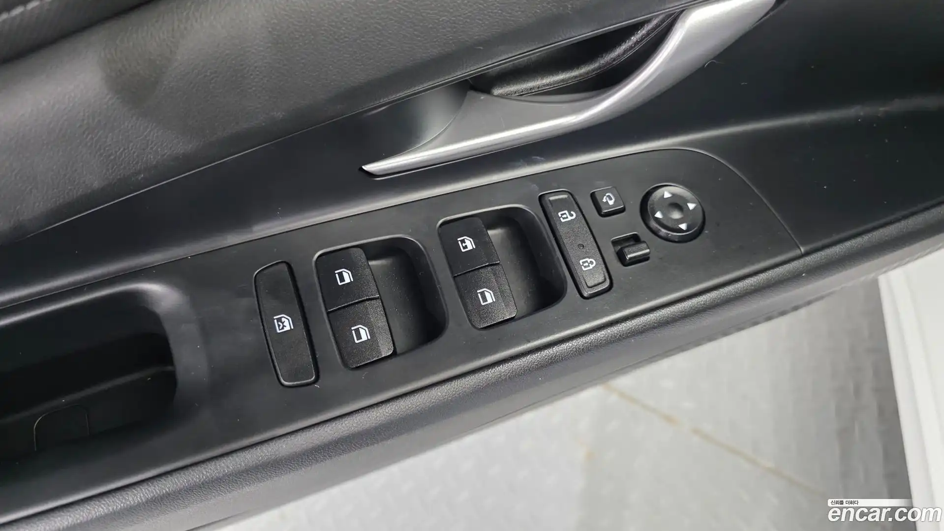 AVANTE Hyundai 2021.7-OPTION-041