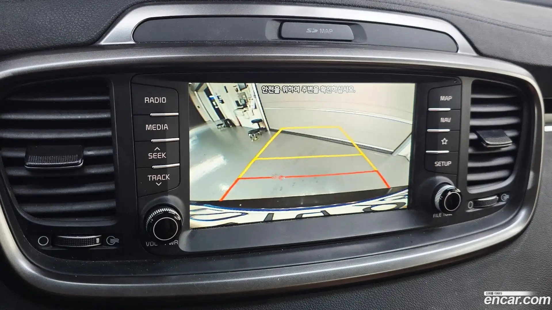 Sorento Kia 2019.2-OPTION-021