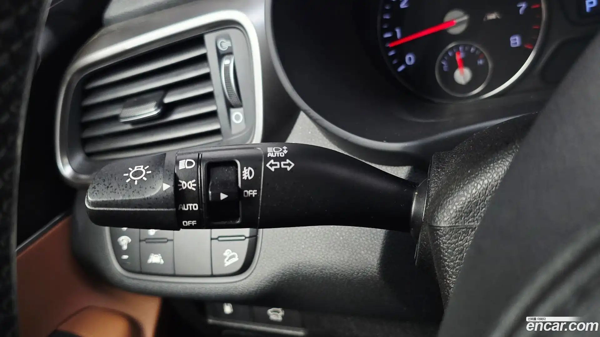 Sorento Kia 2019.2-OPTION-049