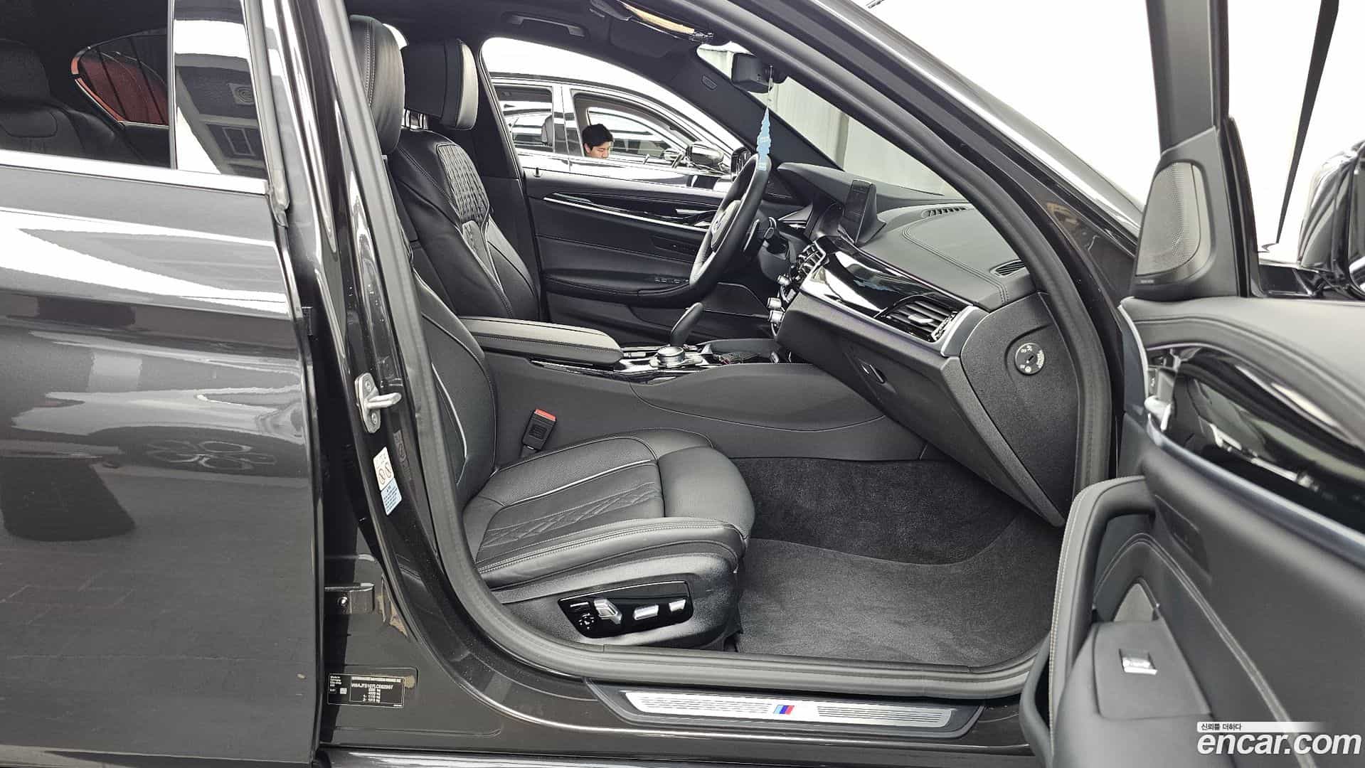 5-Series BMW 2020.8-OPTION-015