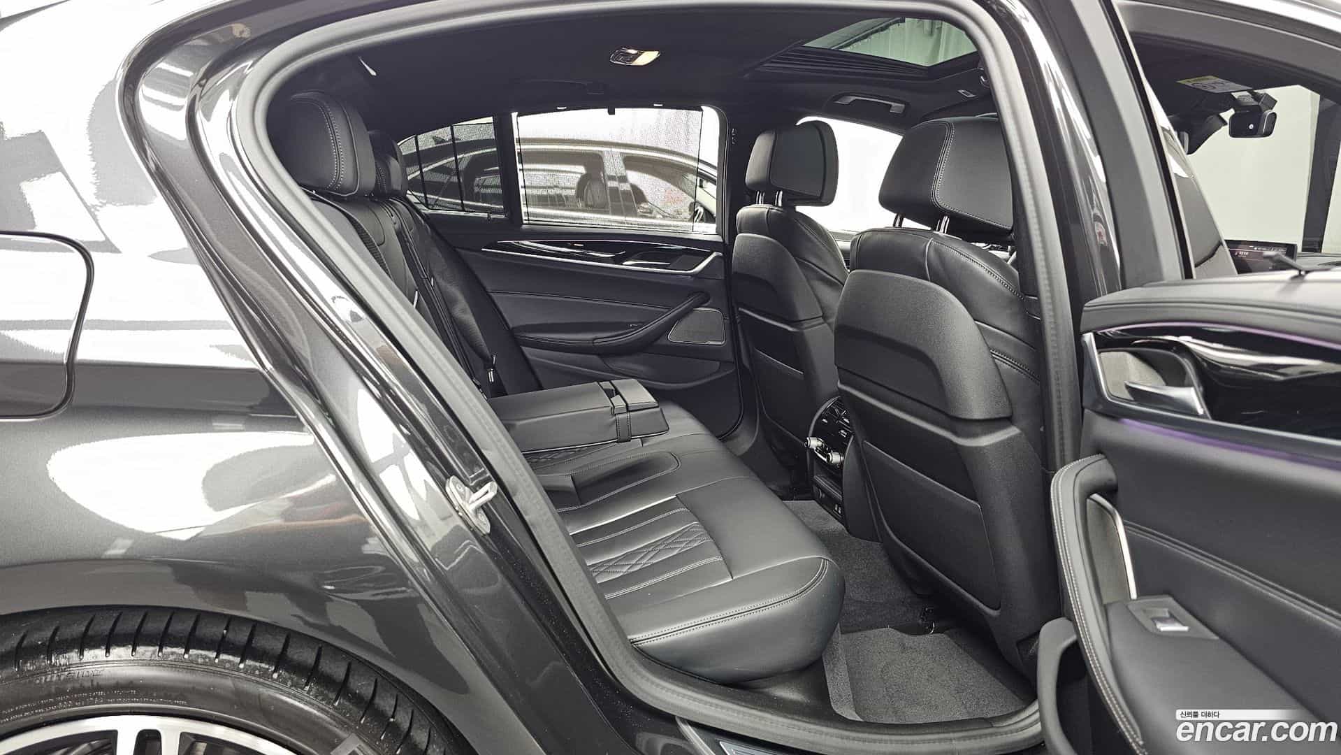 5-Series BMW 2020.8-OPTION-016