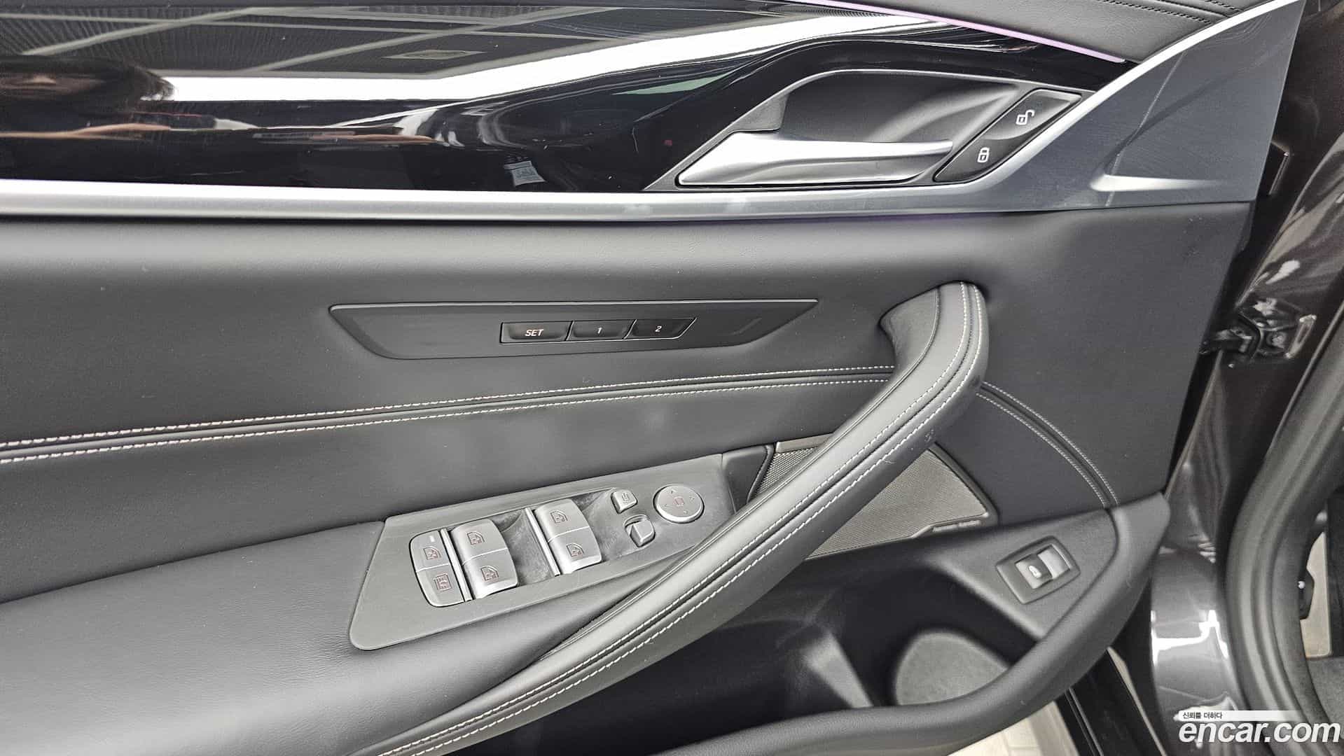 5-Series BMW 2020.8-OPTION-049