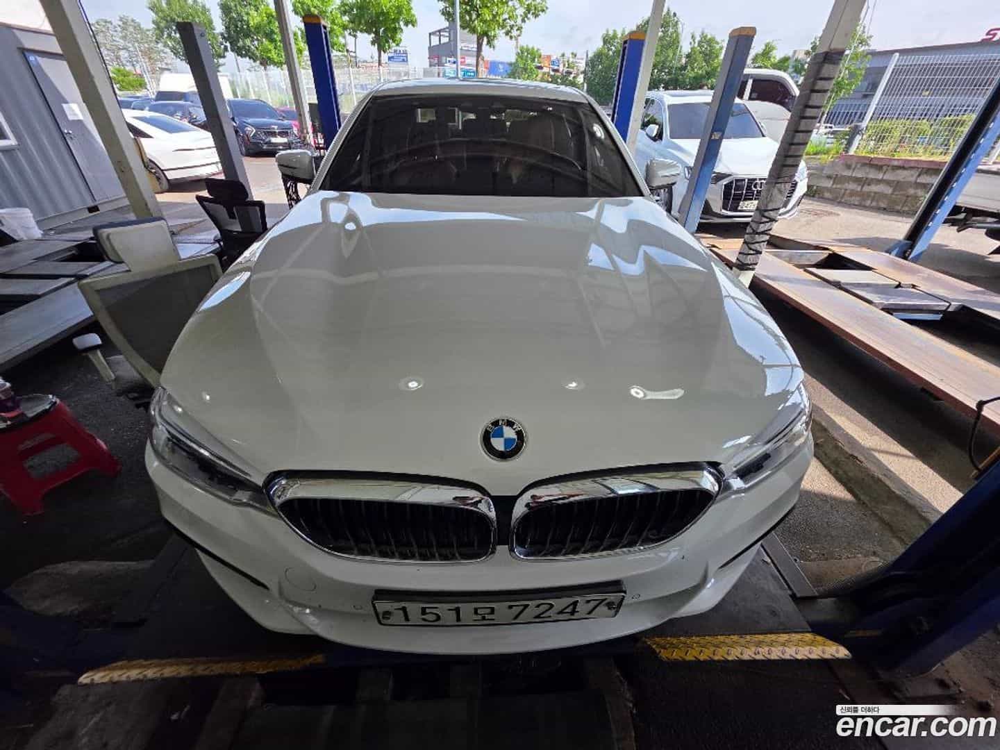 5-Series BMW 2017.1-OUTER-001