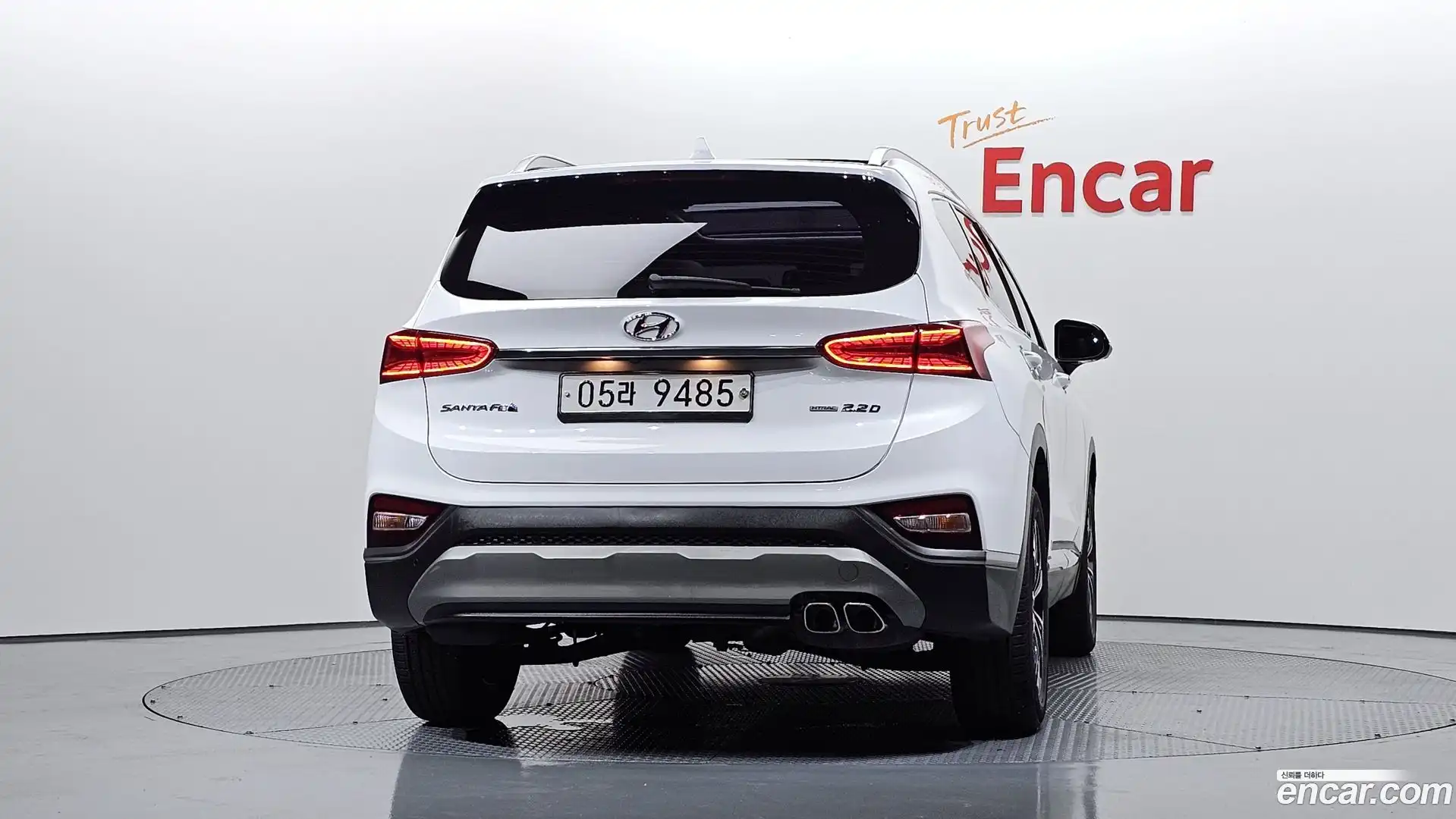 Santafe Hyundai 2018.2-OUTER-004