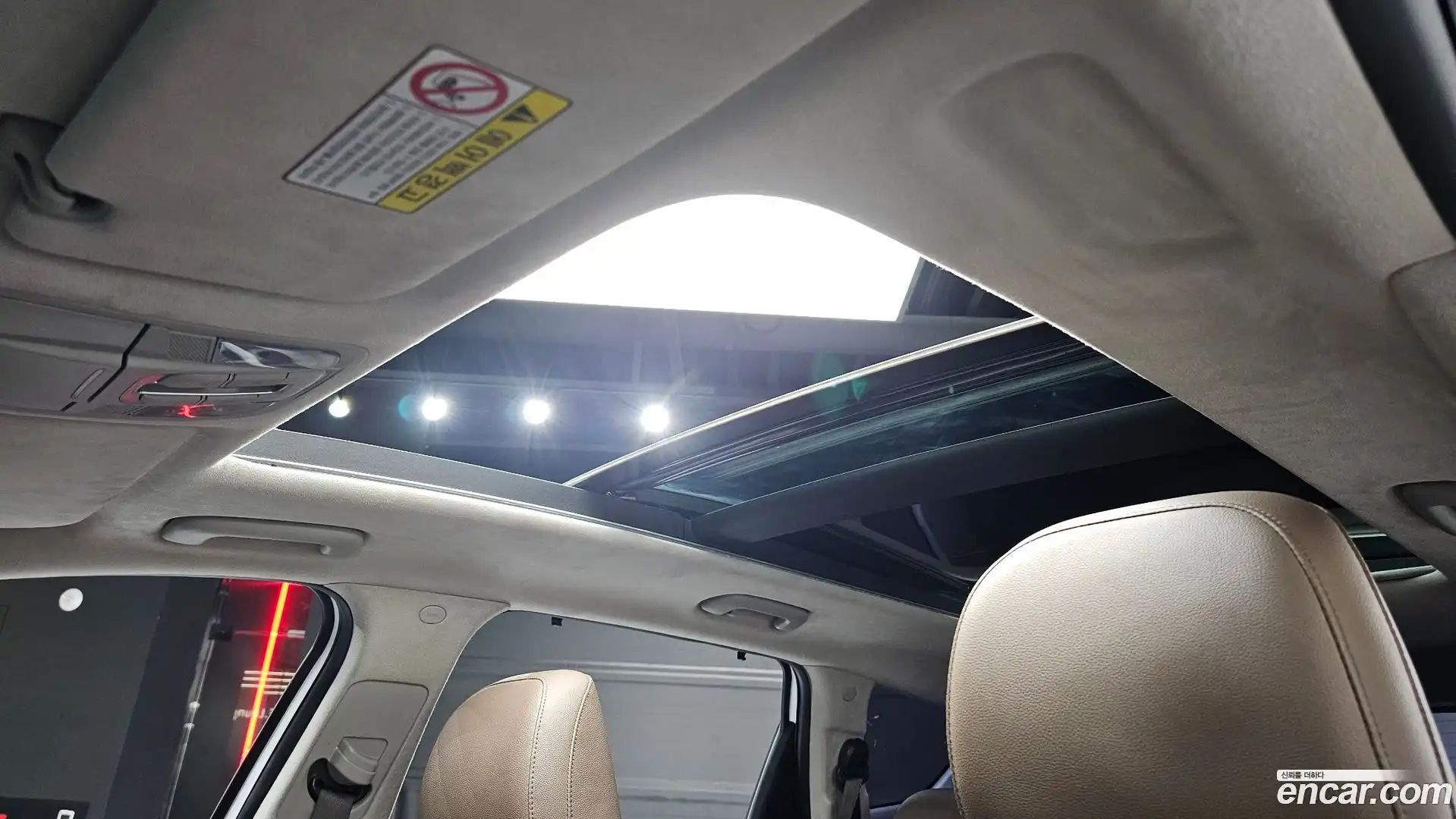 Santafe Hyundai 2018.2-OPTION-023