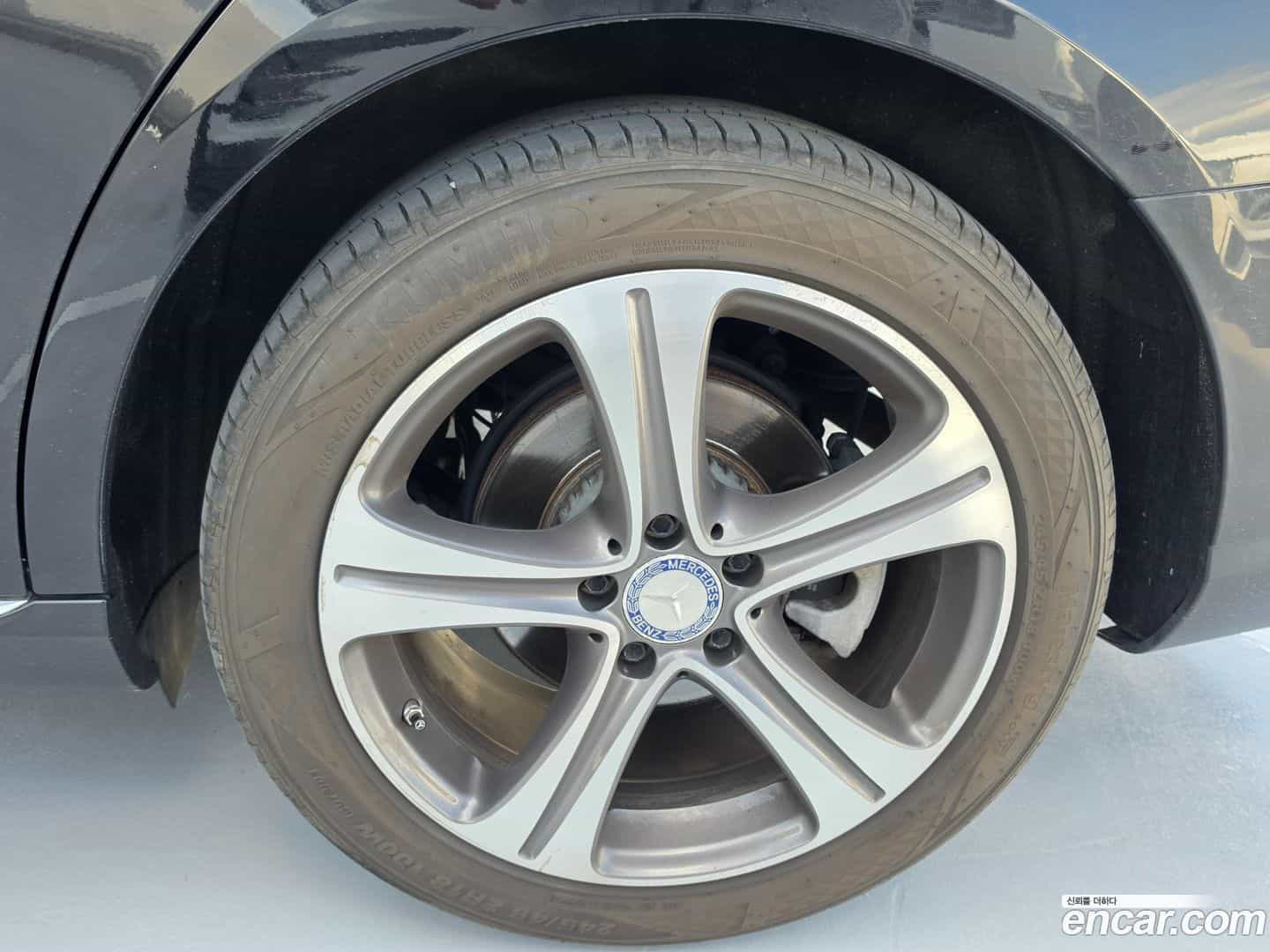 E-Class Mercedes-Benz 2017.2-INNER-007