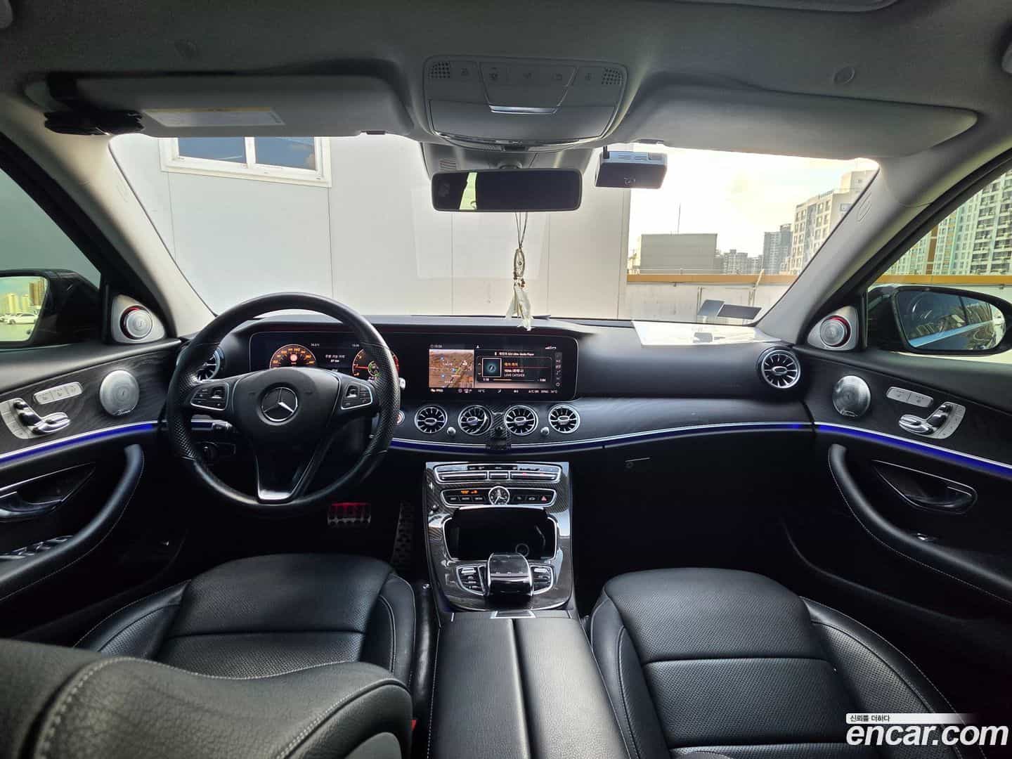 E-Class Mercedes-Benz 2017.2-OPTION-017