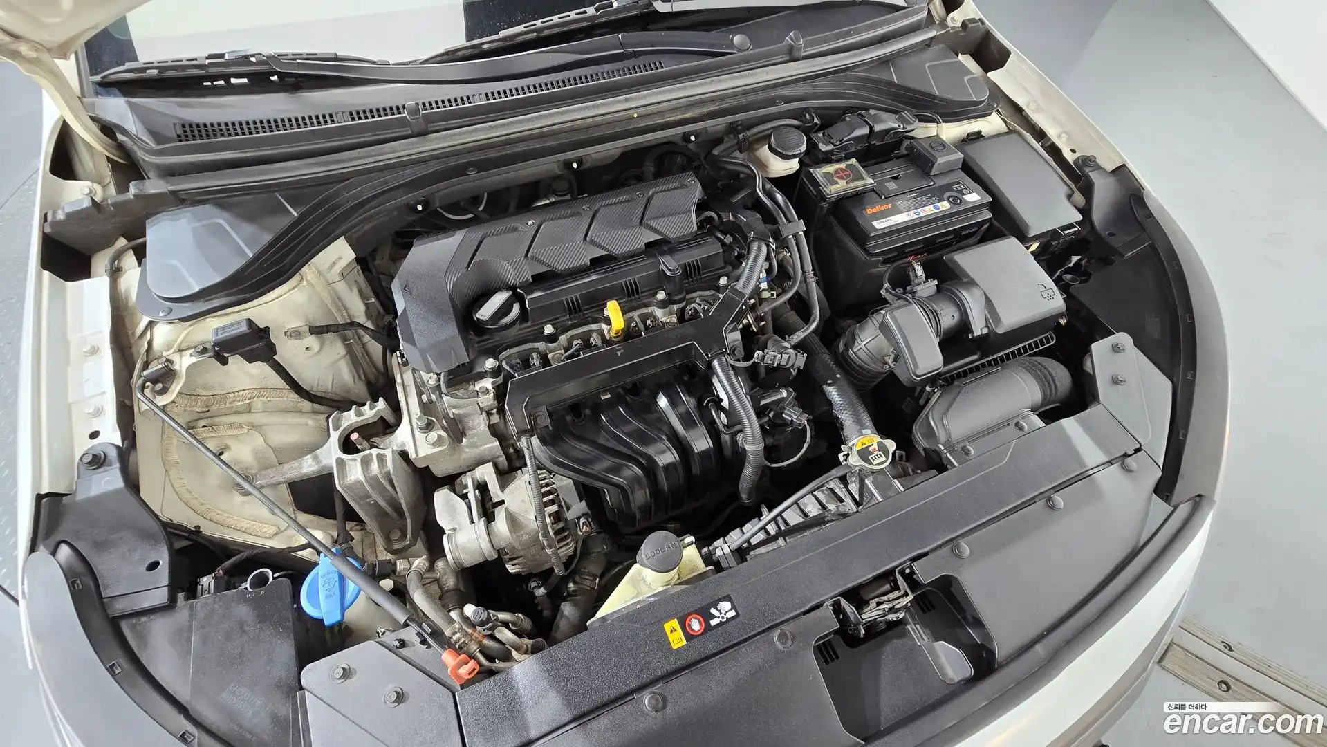 AVANTE Hyundai 2019.0-OUTER-006