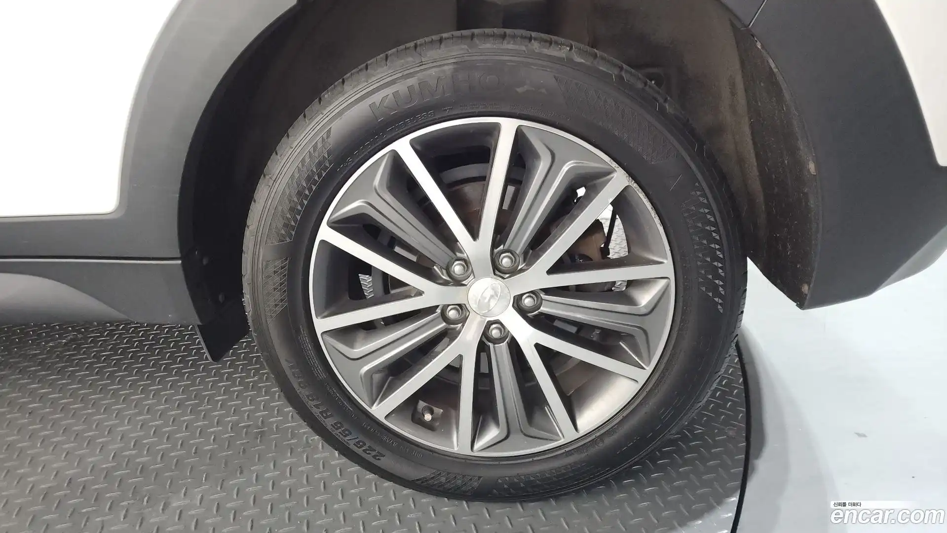 Tucson Hyundai 2015.3-OUTER-031