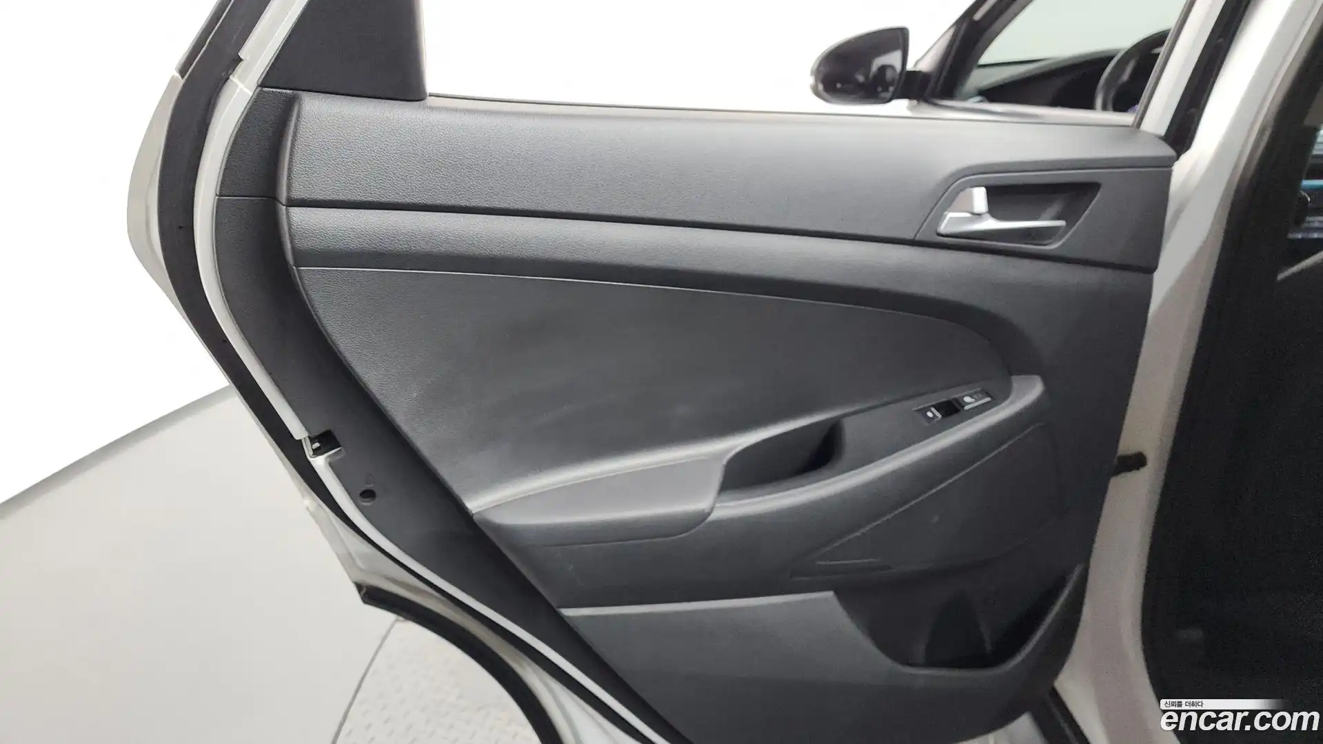 Tucson Hyundai 2015.3-INNER-035