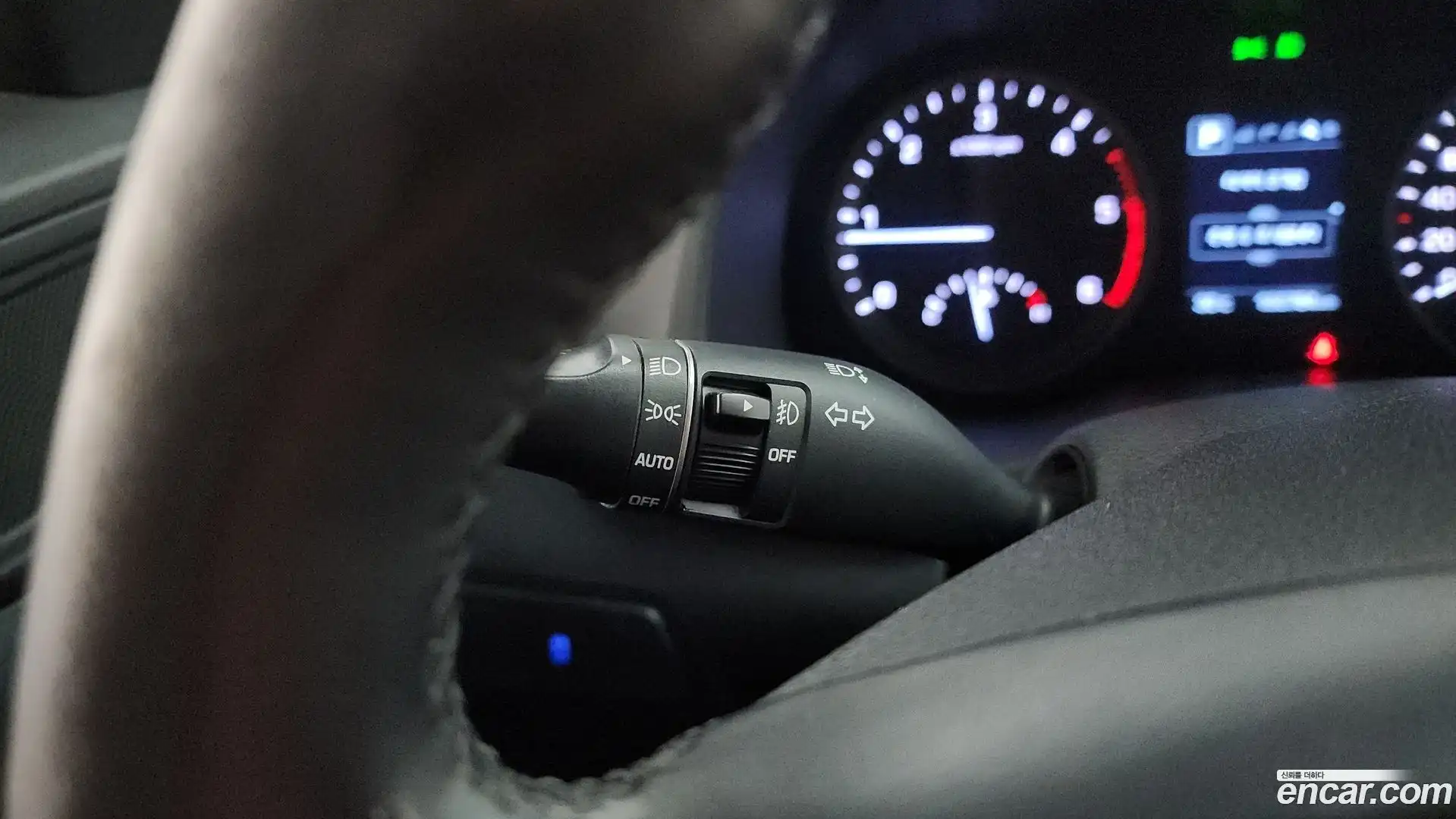 Tucson Hyundai 2015.3-OPTION-045