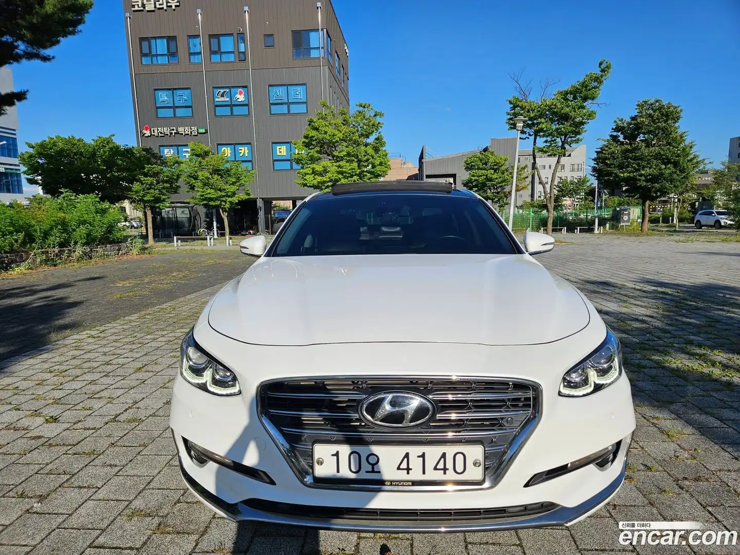 Grandeur Hyundai 2017.3-OUTER-002