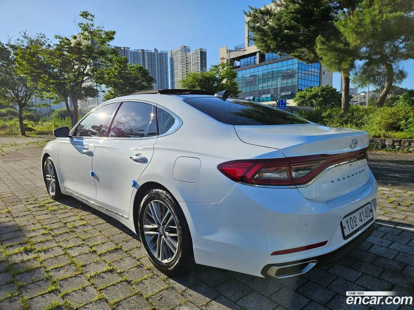 Grandeur Hyundai 2017.3-INNER-007