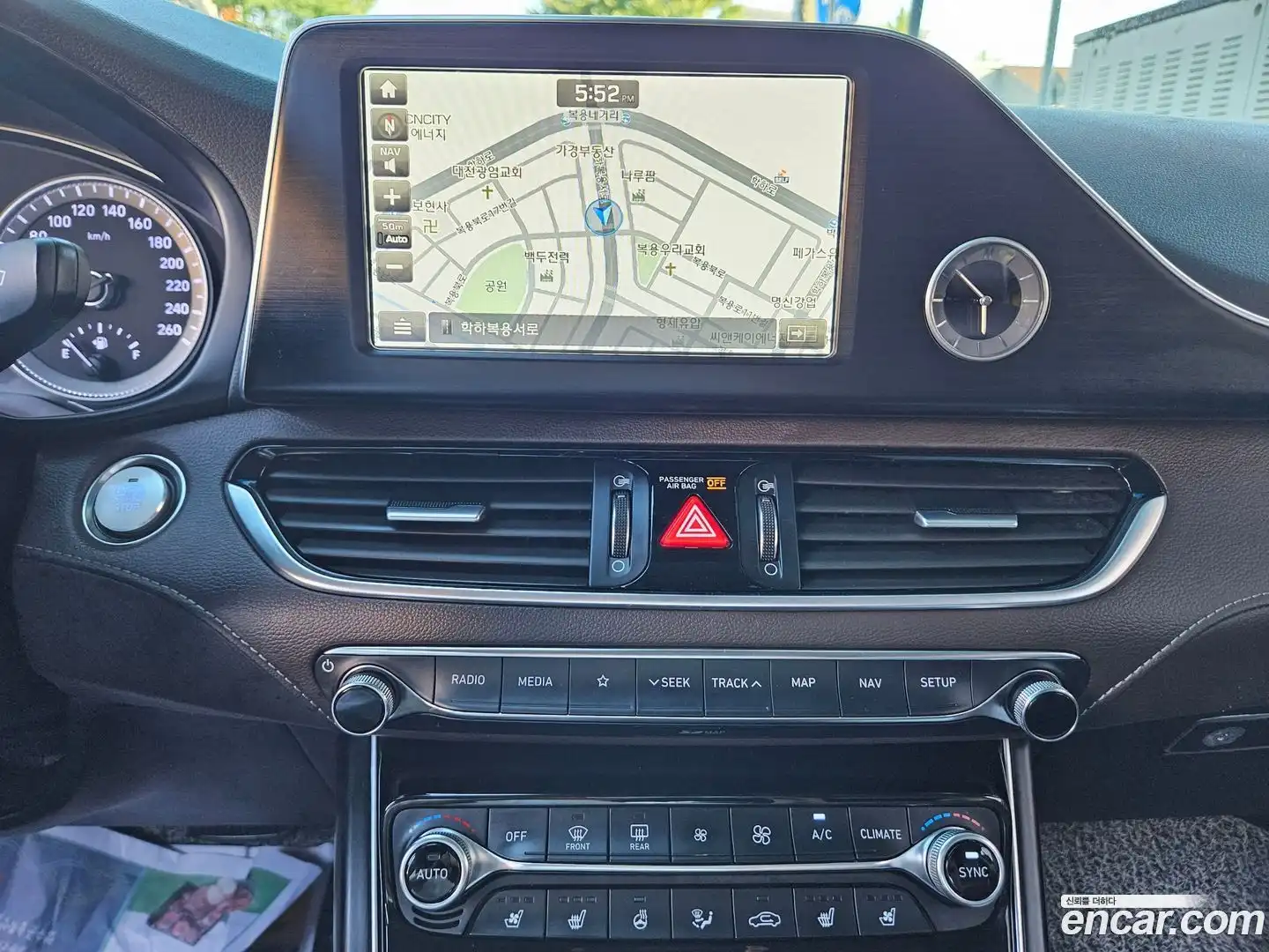 Grandeur Hyundai 2017.3-OPTION-020