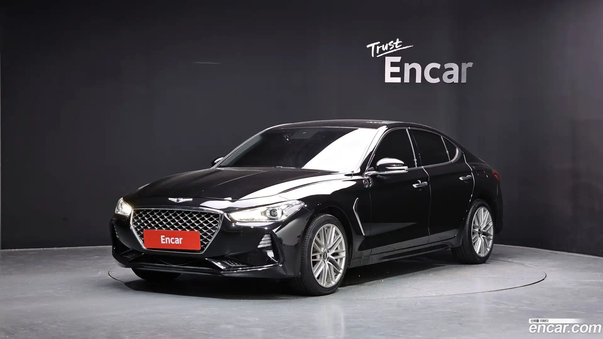 G70 Genesis 2019.0-OUTER-001