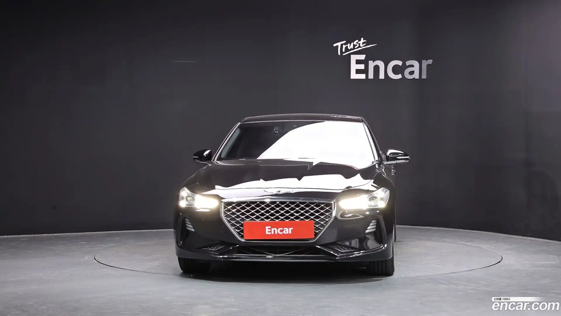G70 Genesis 2019.0-OUTER-003