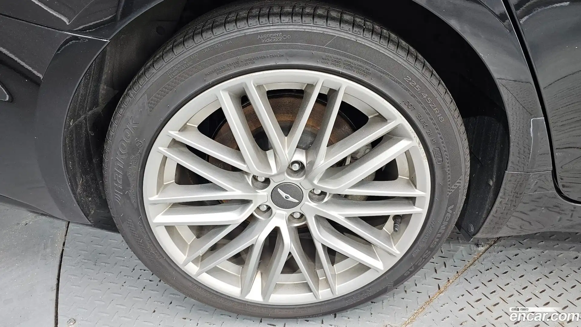 G70 Genesis 2019.0-OUTER-005