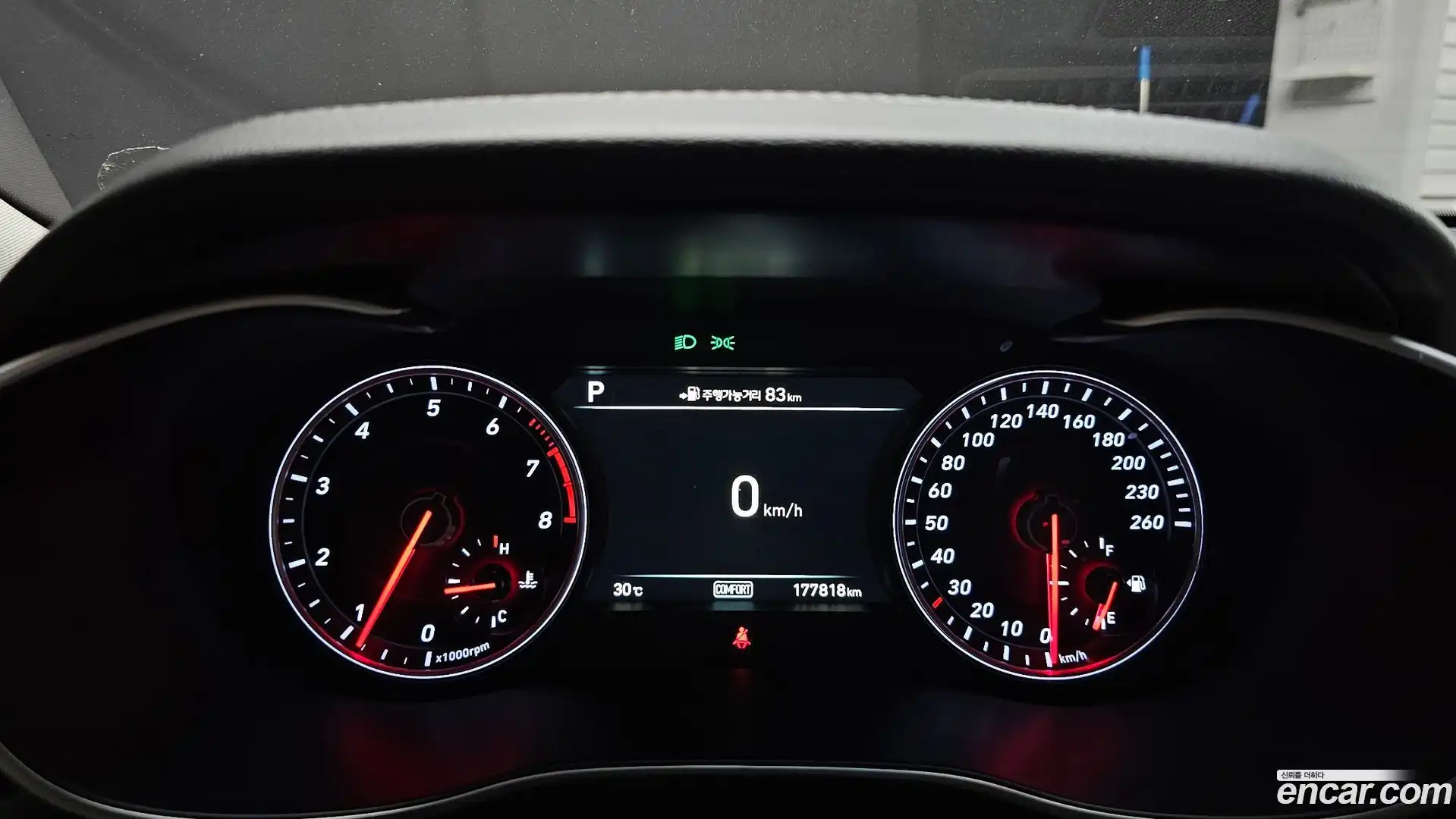 G70 Genesis 2019.0-INNER-008