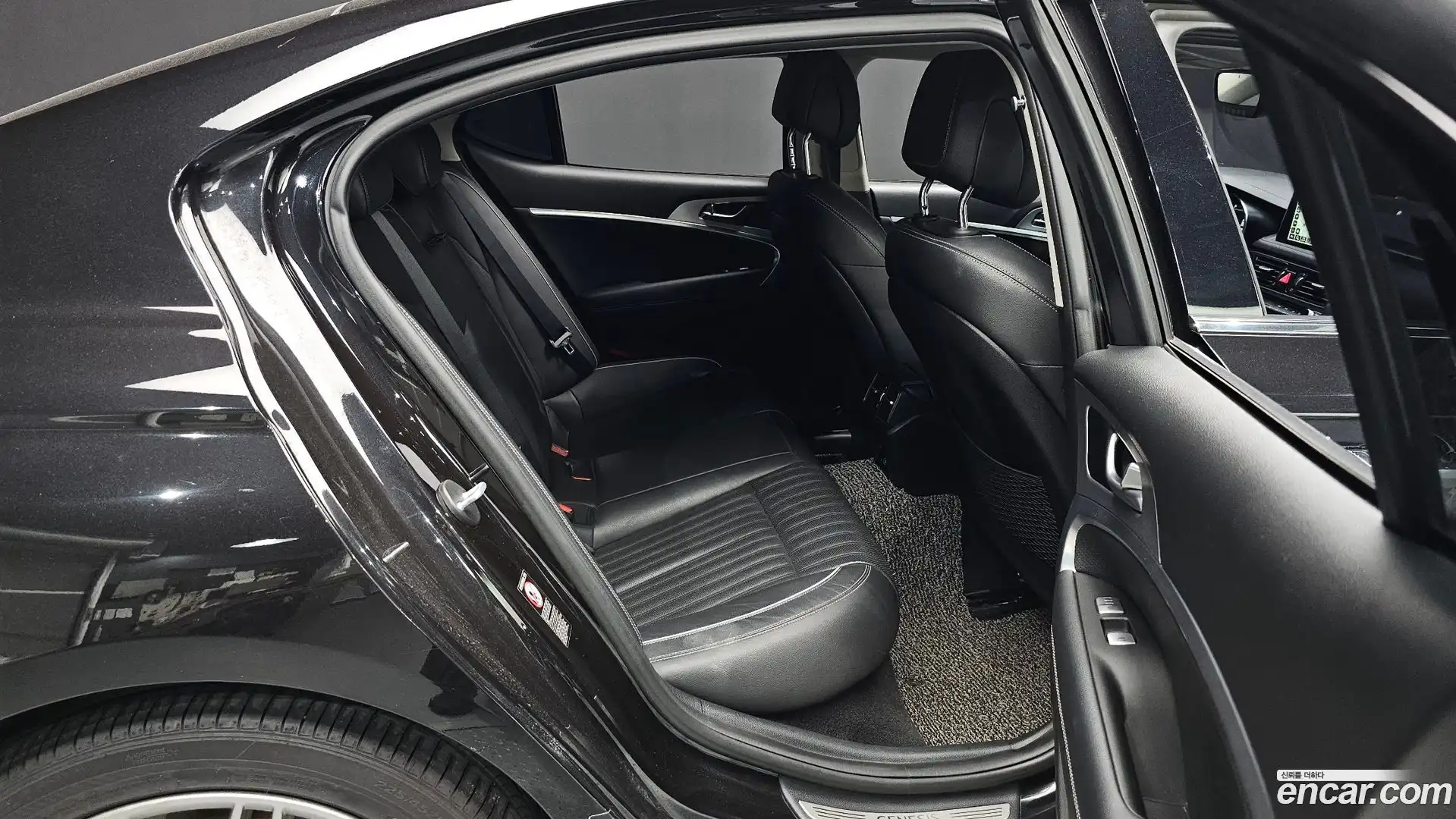 G70 Genesis 2019.0-OPTION-015