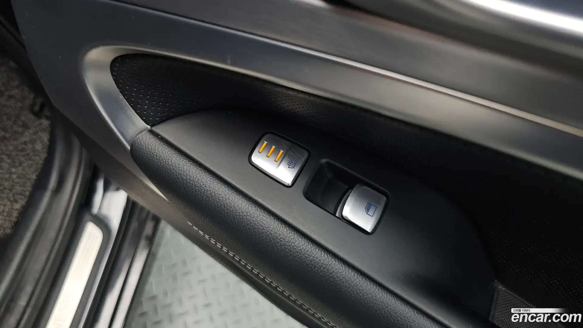 G70 Genesis 2019.0-OPTION-022