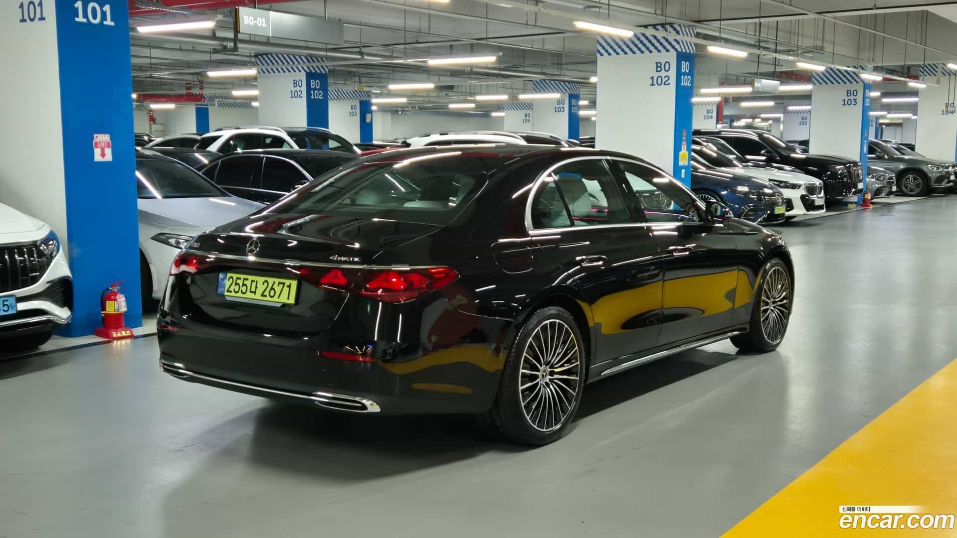E-Class Mercedes-Benz 2025.6-OUTER-004