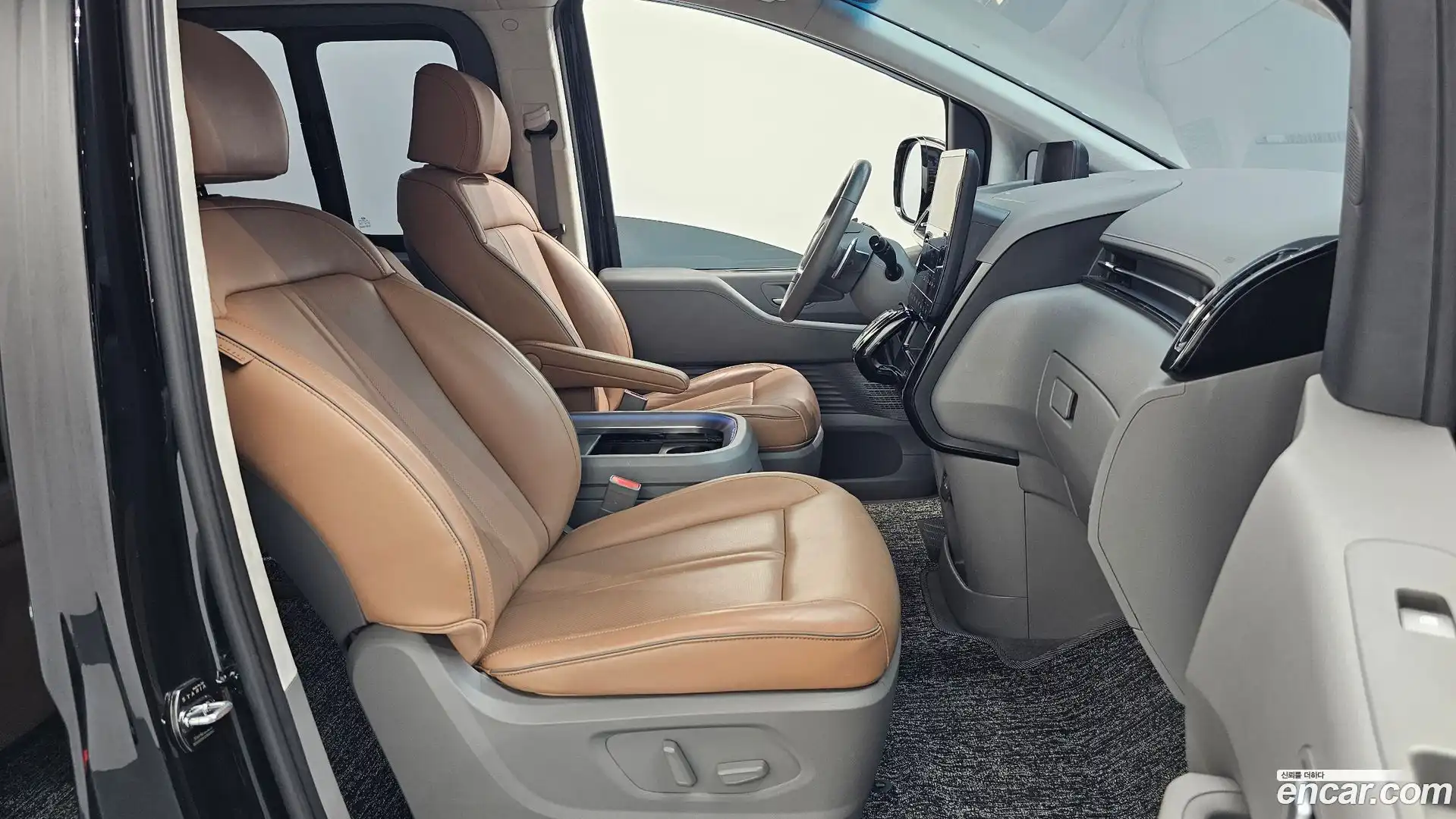 Staria Hyundai 2021.5-OPTION-015