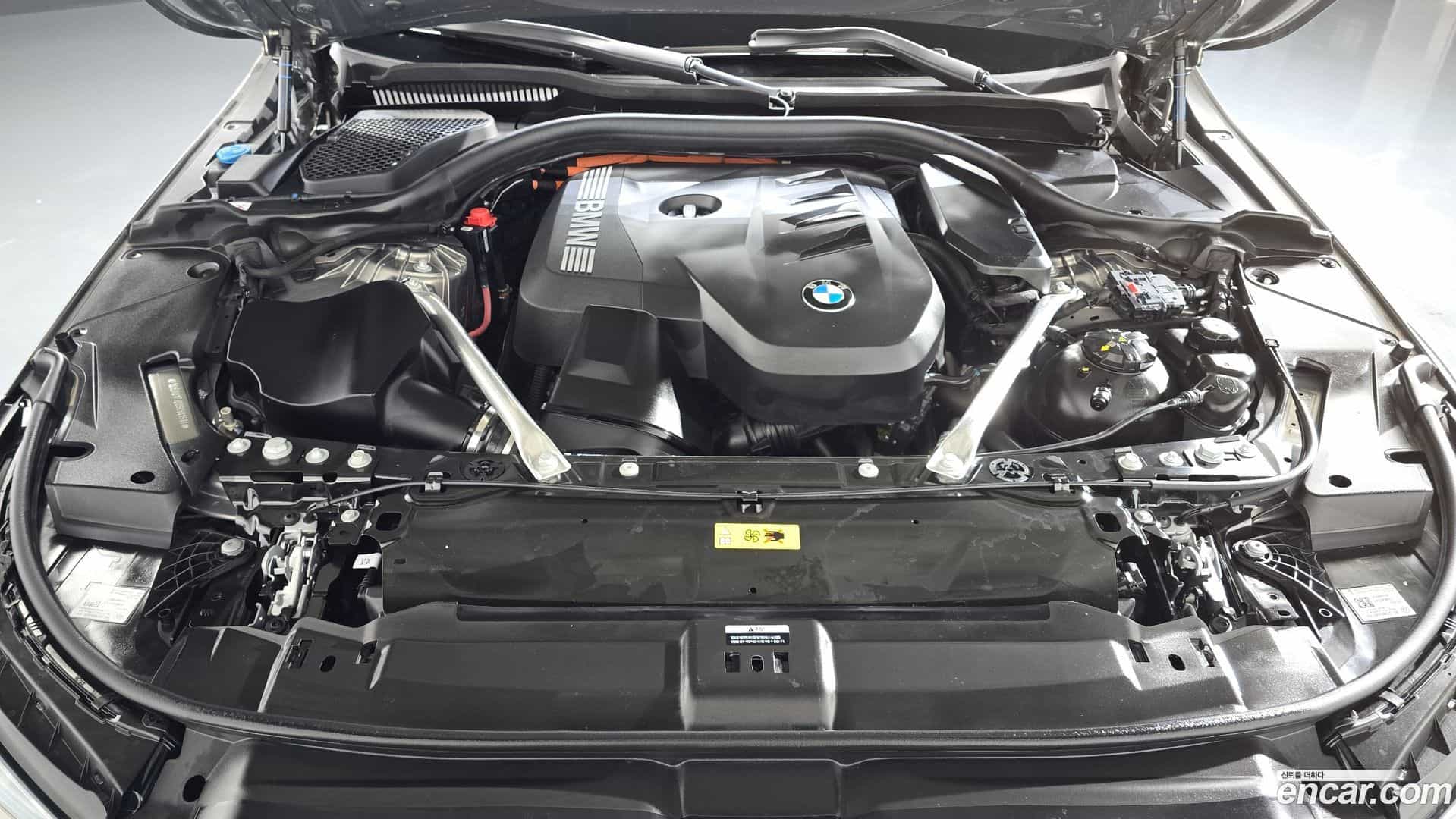 5-Series BMW 2025.3-OUTER-006
