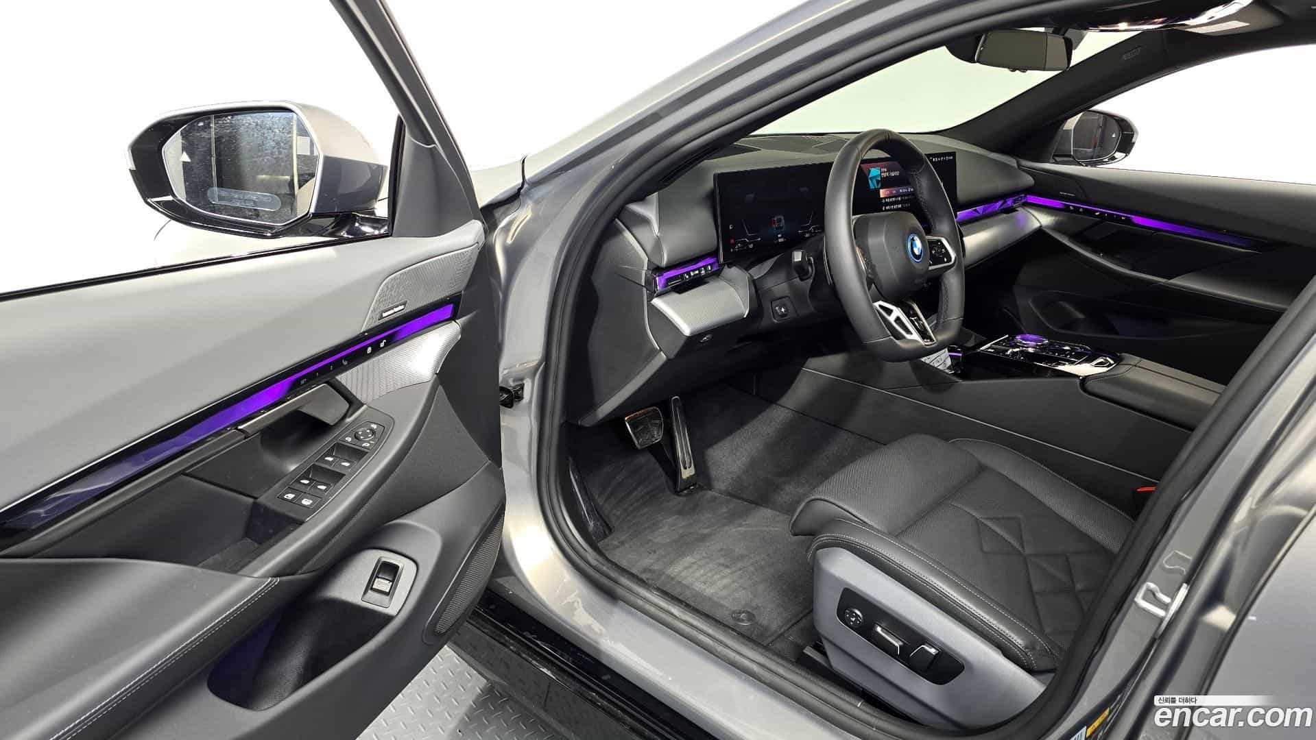 5-Series BMW 2025.3-INNER-010
