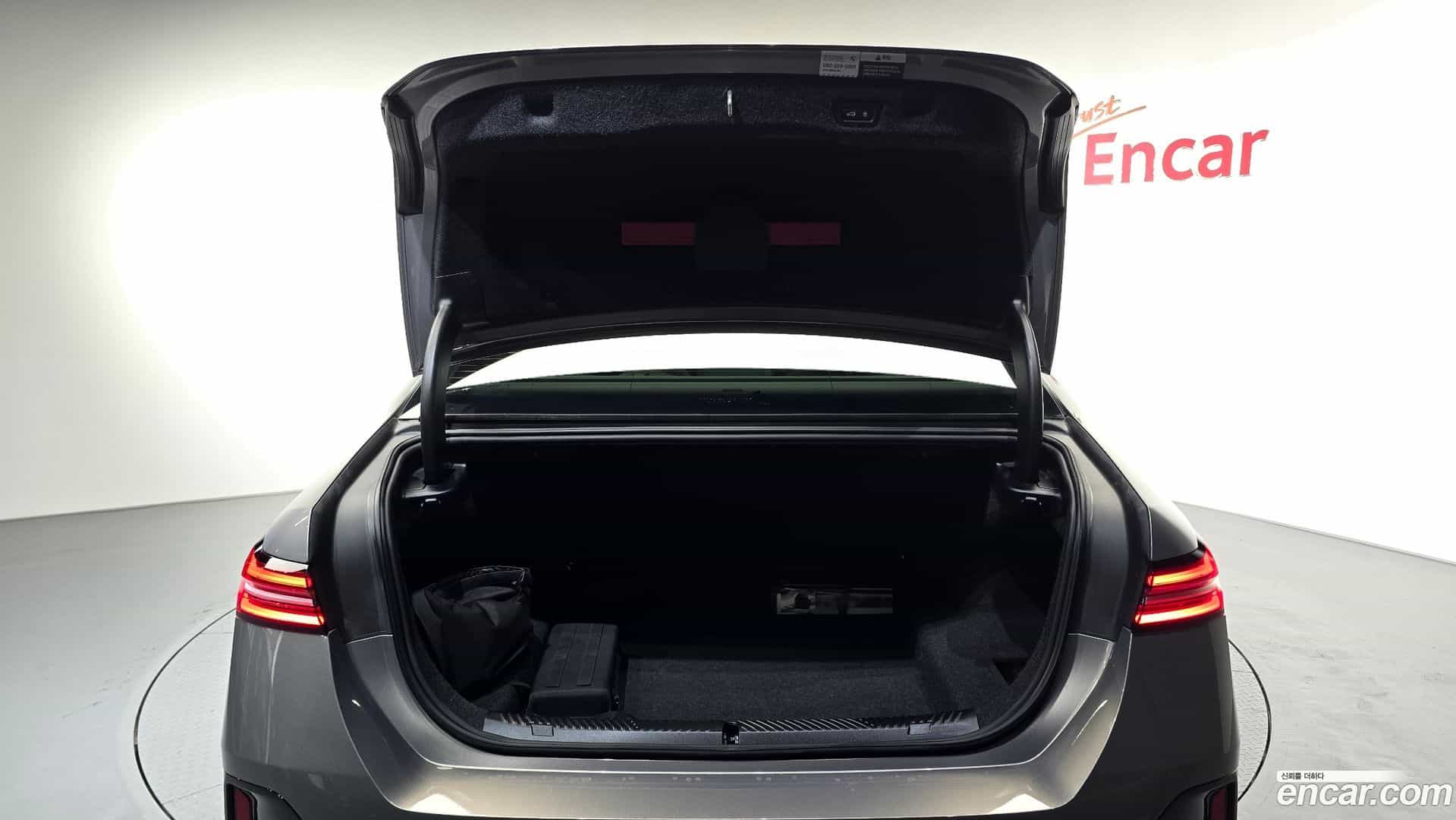 5-Series BMW 2025.3-OPTION-021