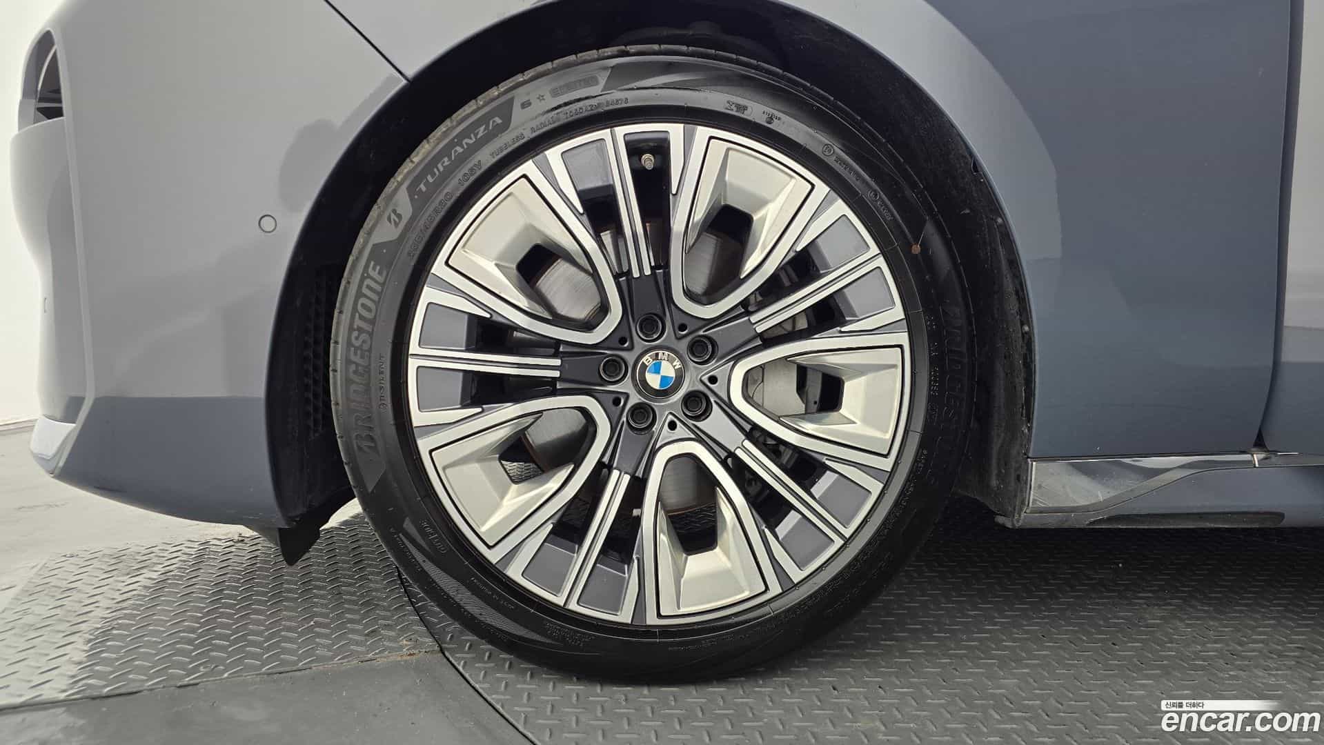 7-Series BMW 2023.0-OUTER-005