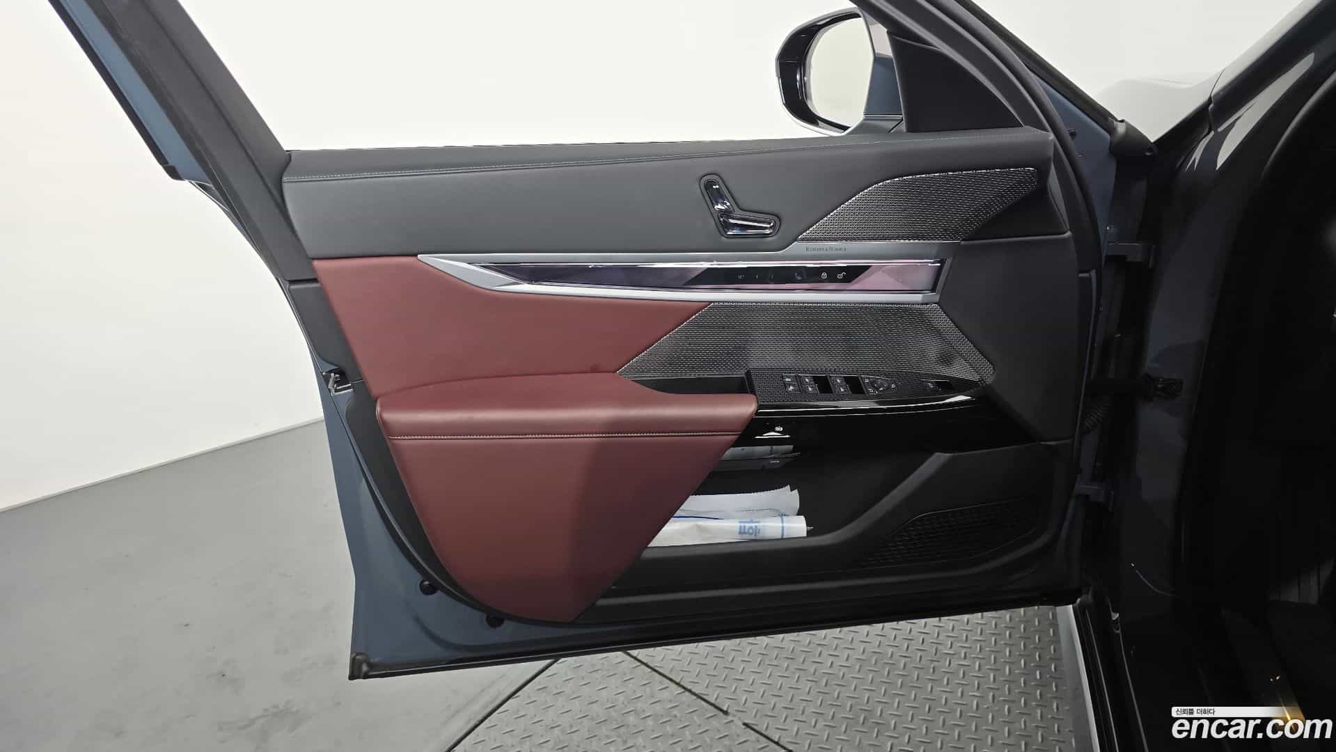 7-Series BMW 2023.0-INNER-034