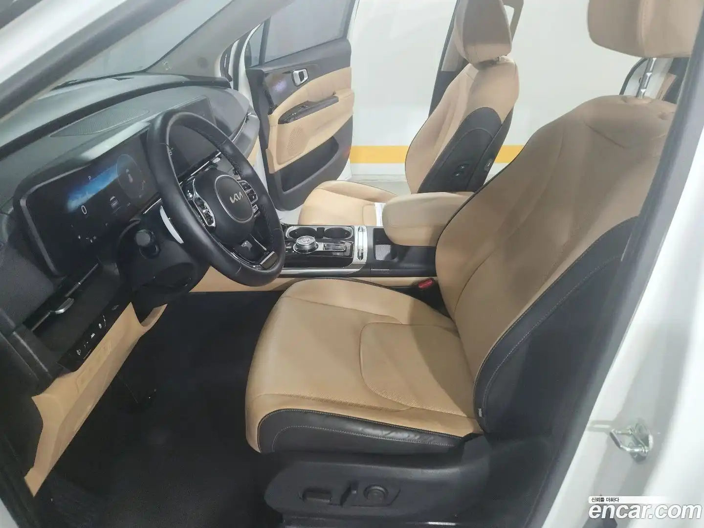 Canival Kia 2023.7-OPTION-016