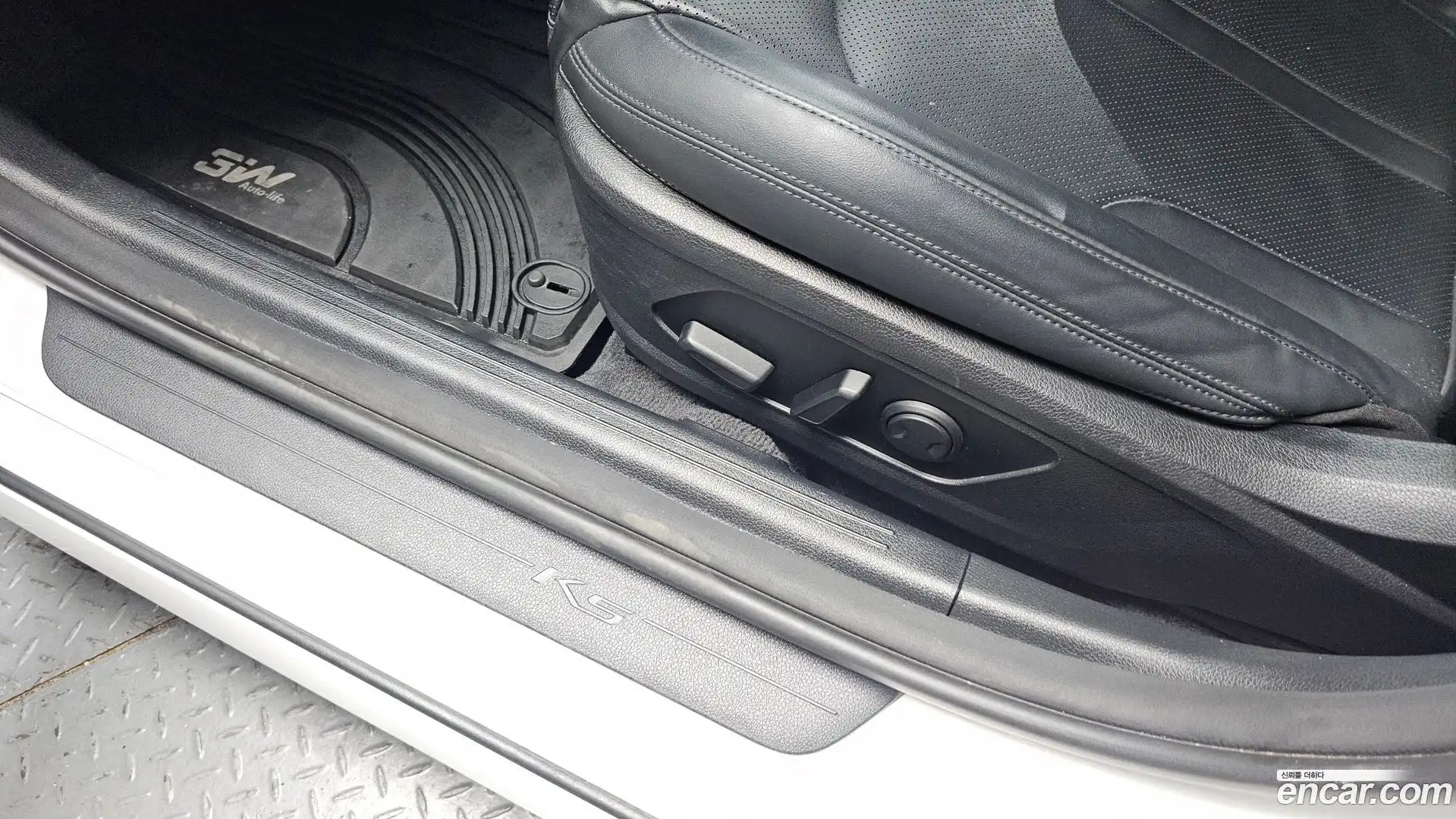 K5 Kia 2020.0-OPTION-043