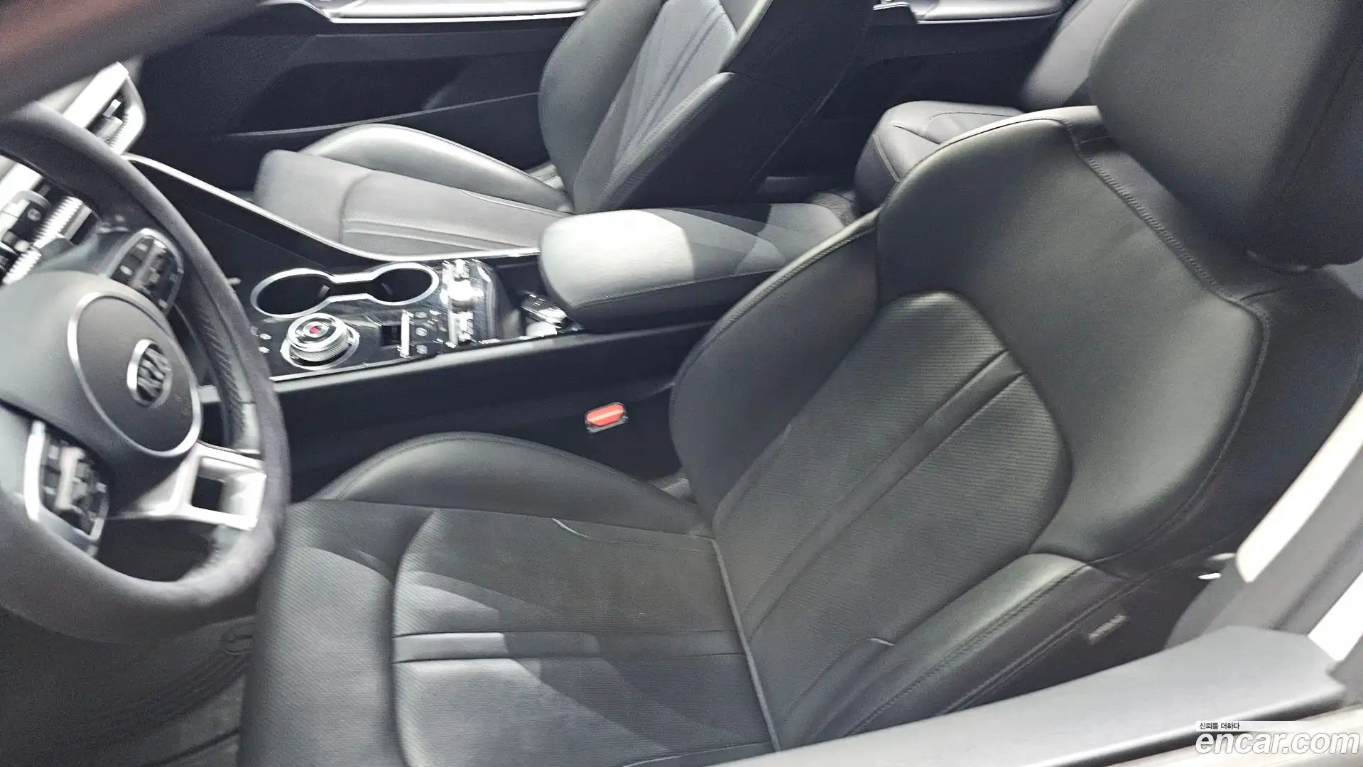 K5 Kia 2020.0-OPTION-044