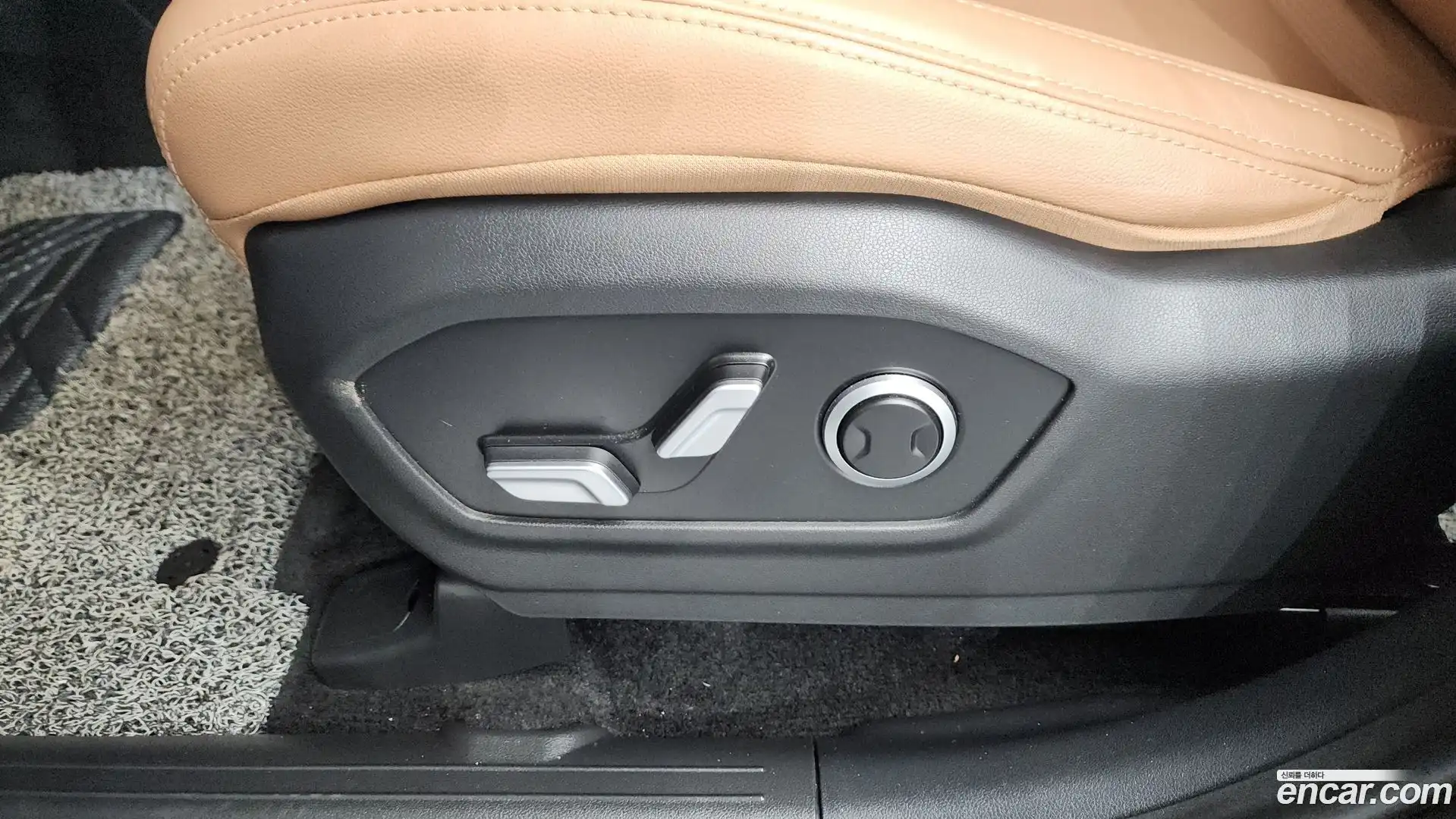 Santafe Hyundai 2023.10-OPTION-044