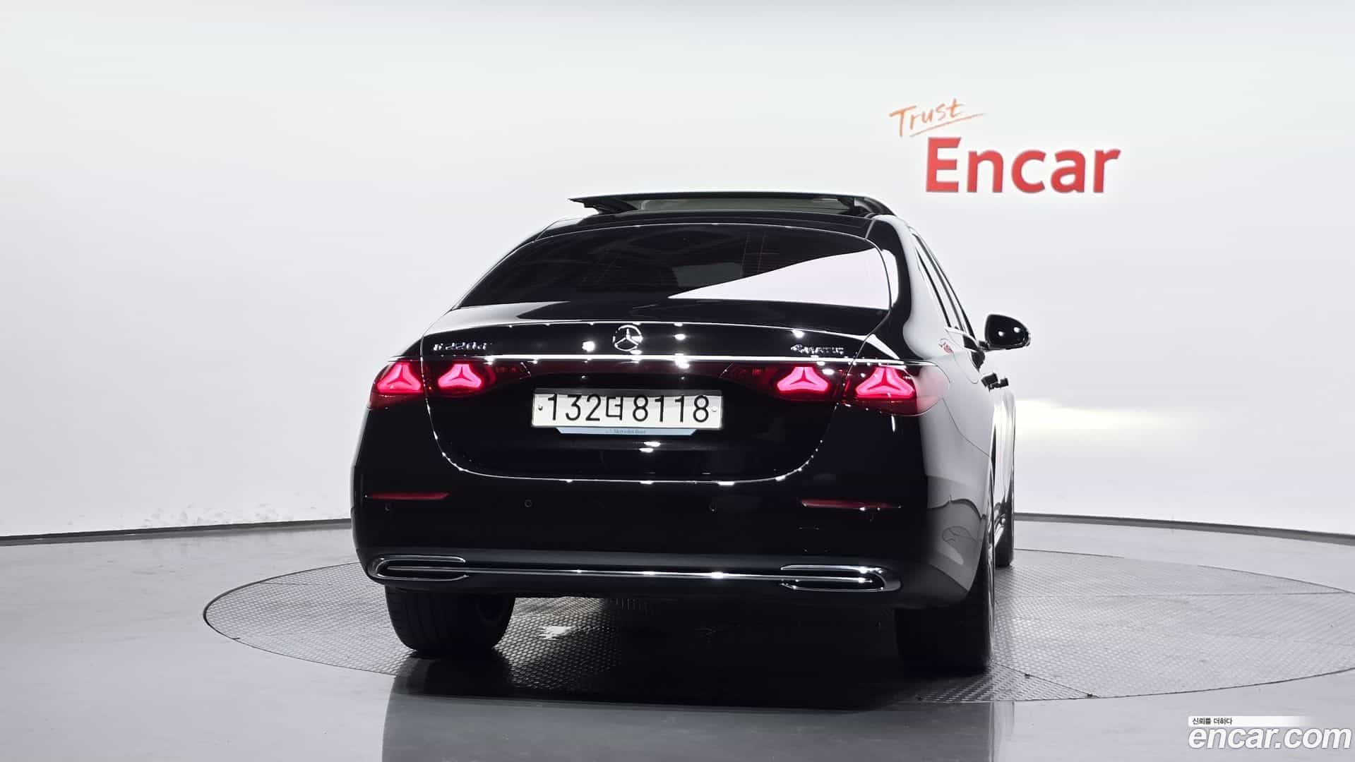 E-Class Mercedes-Benz 2024.8-OUTER-004