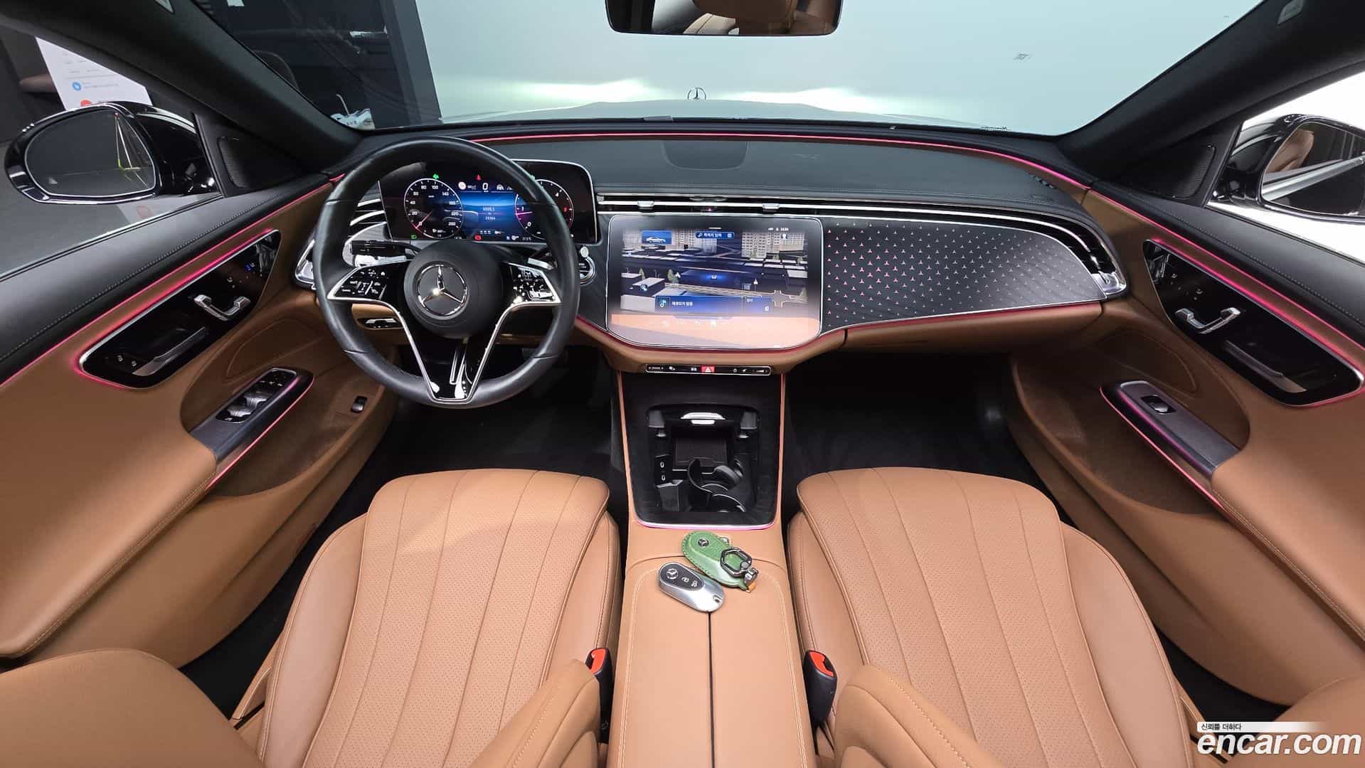 E-Class Mercedes-Benz 2024.8-INNER-007