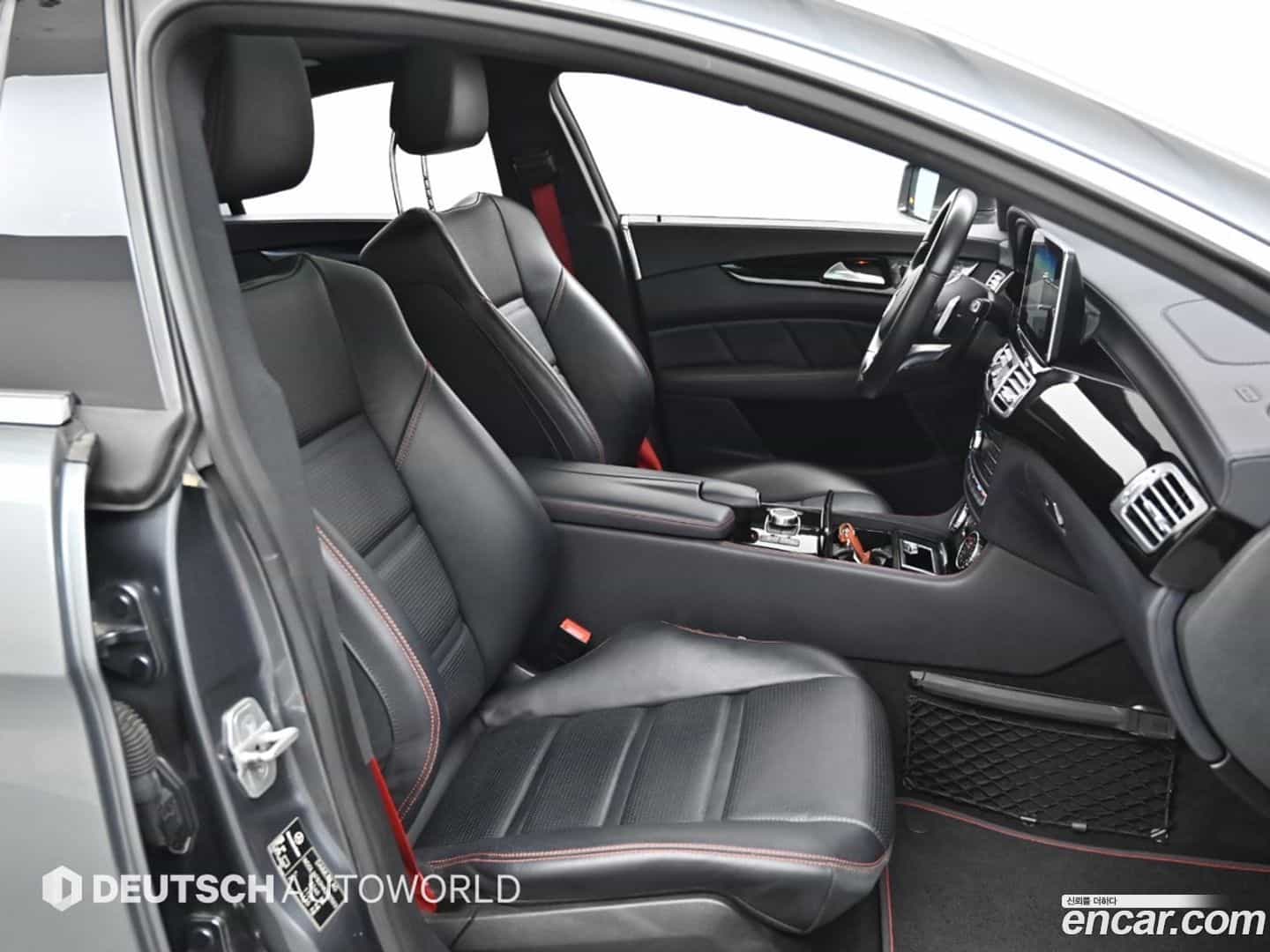 CLS-Class Mercedes-Benz 2017.5-INNER-010