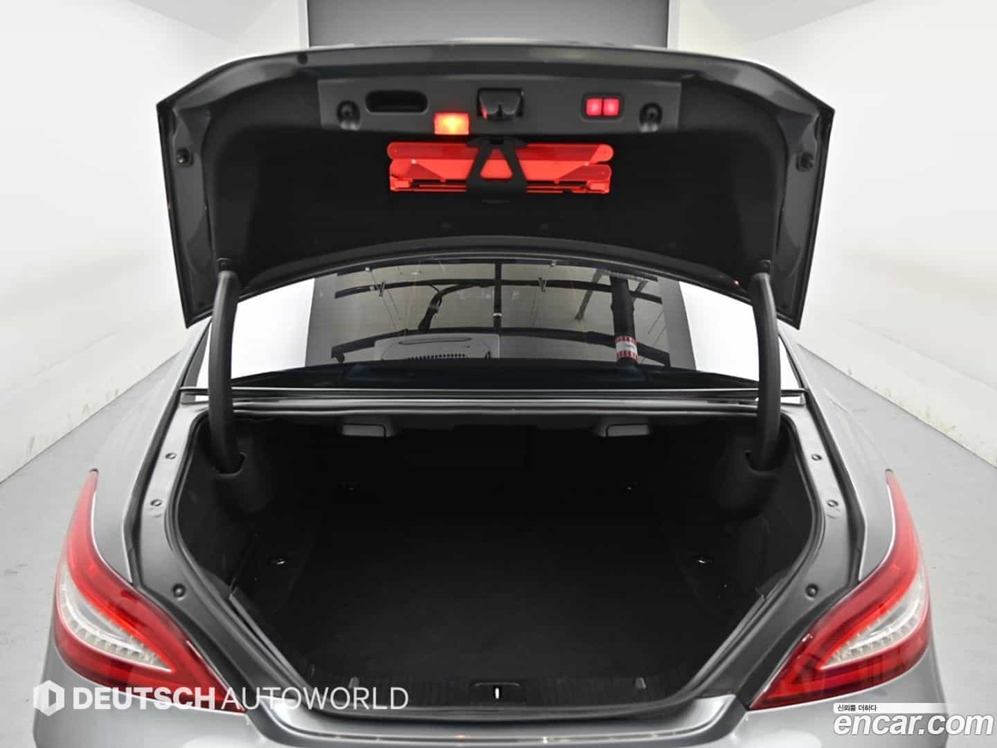 CLS-Class Mercedes-Benz 2017.5-OPTION-023