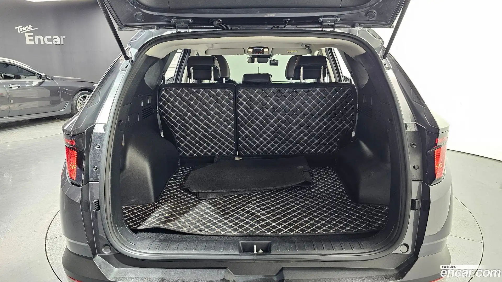 Tucson Hyundai 2022.7-OPTION-024