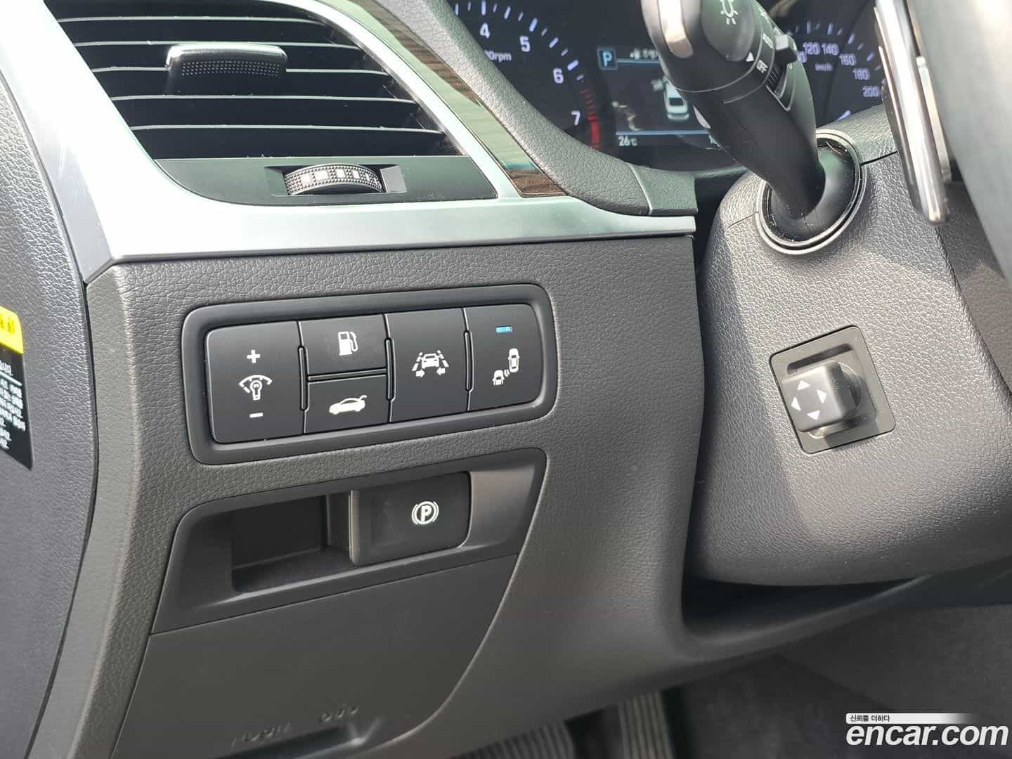 G80 Genesis 2018.5-OPTION-015