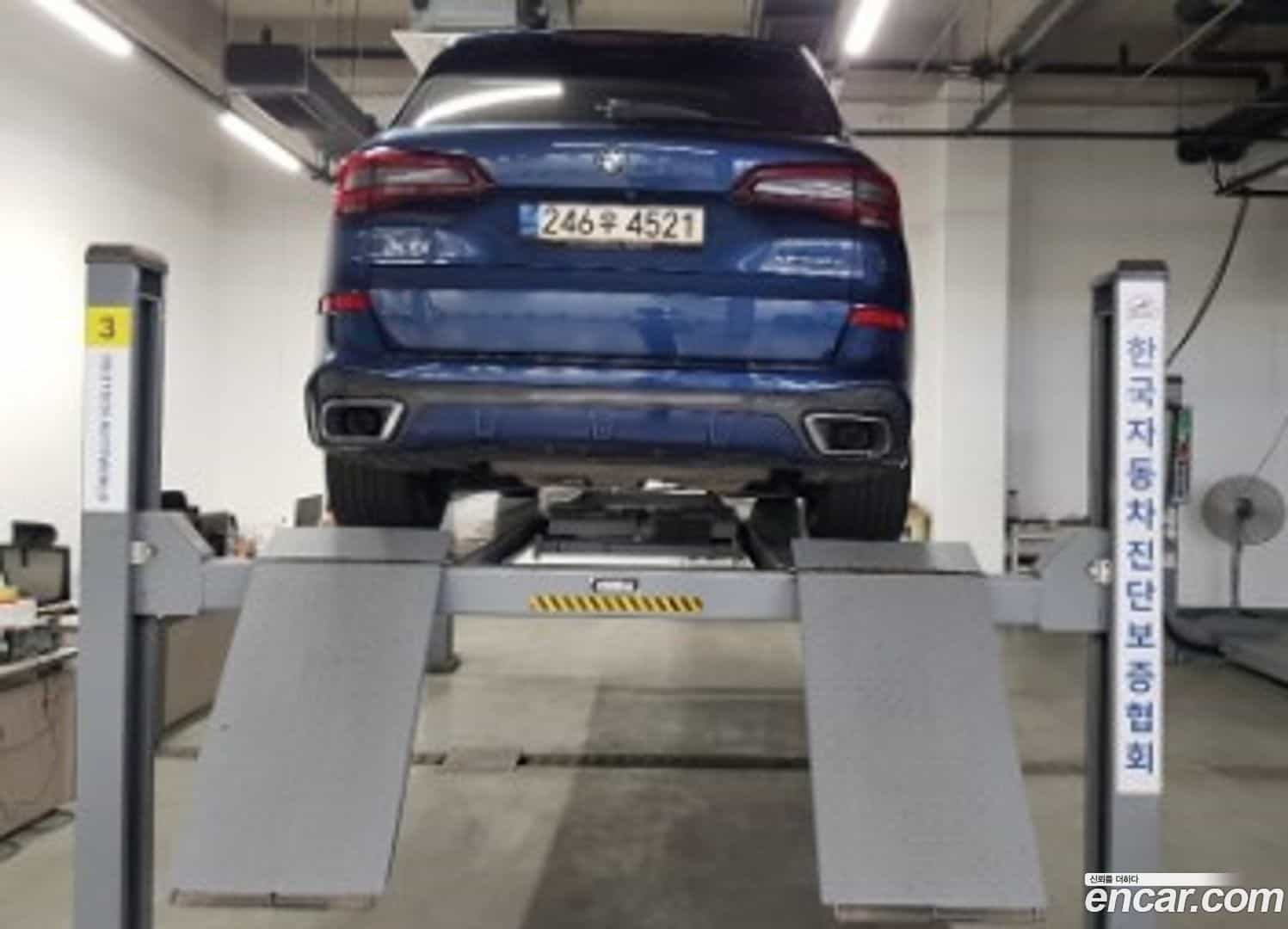 X5 BMW 2021.4-OUTER-002