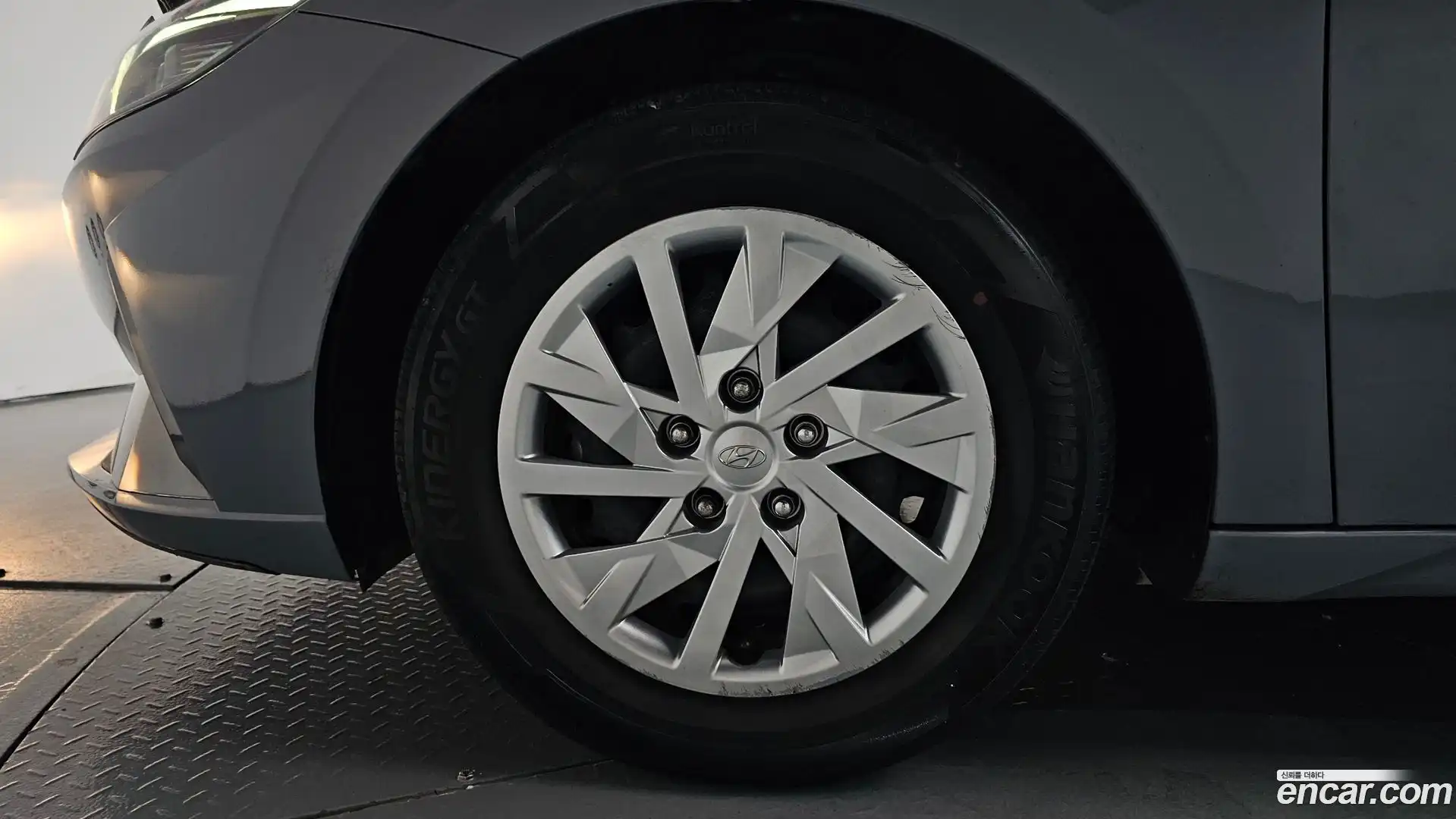 AVANTE Hyundai 2021.10-OUTER-005