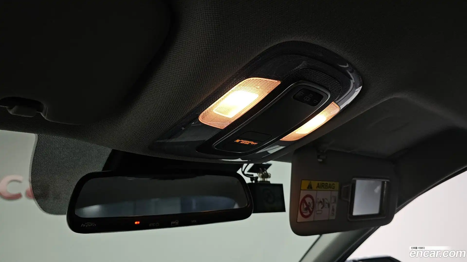 AVANTE Hyundai 2021.10-OPTION-024