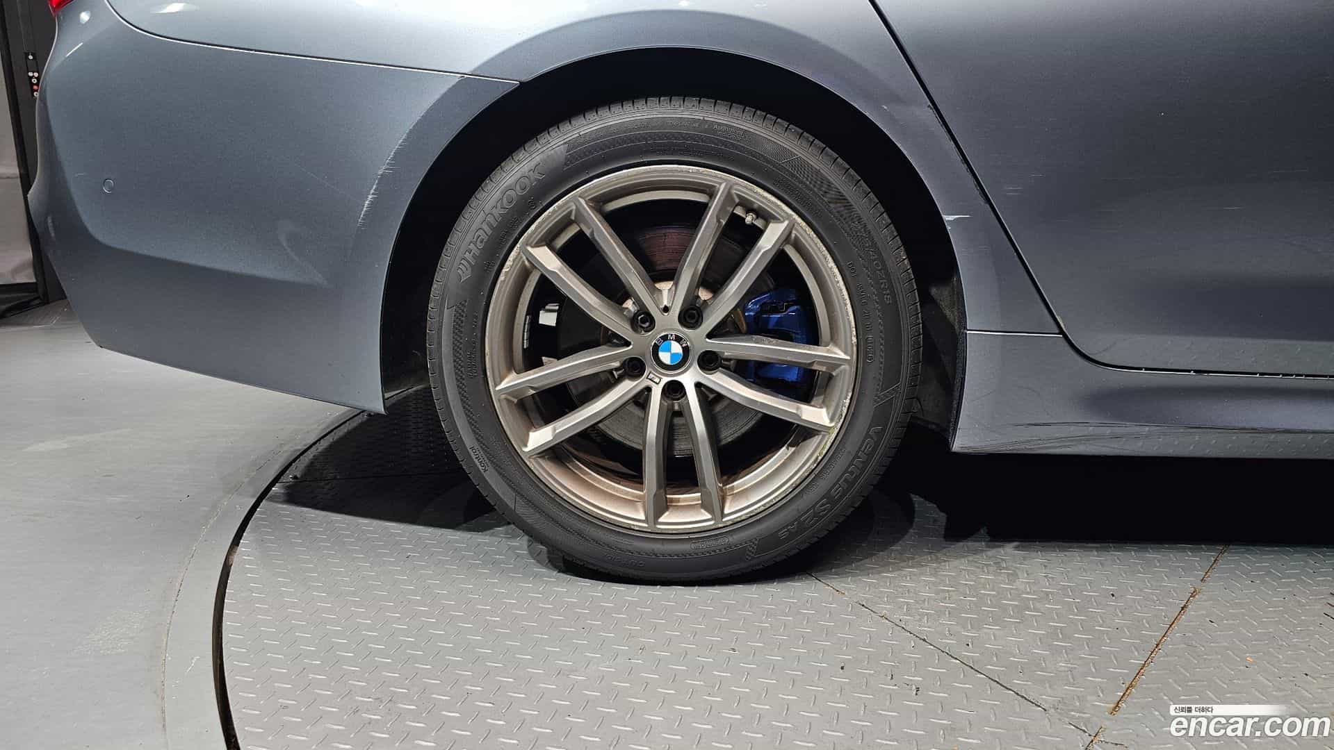 5-Series BMW 2018.1-OUTER-005