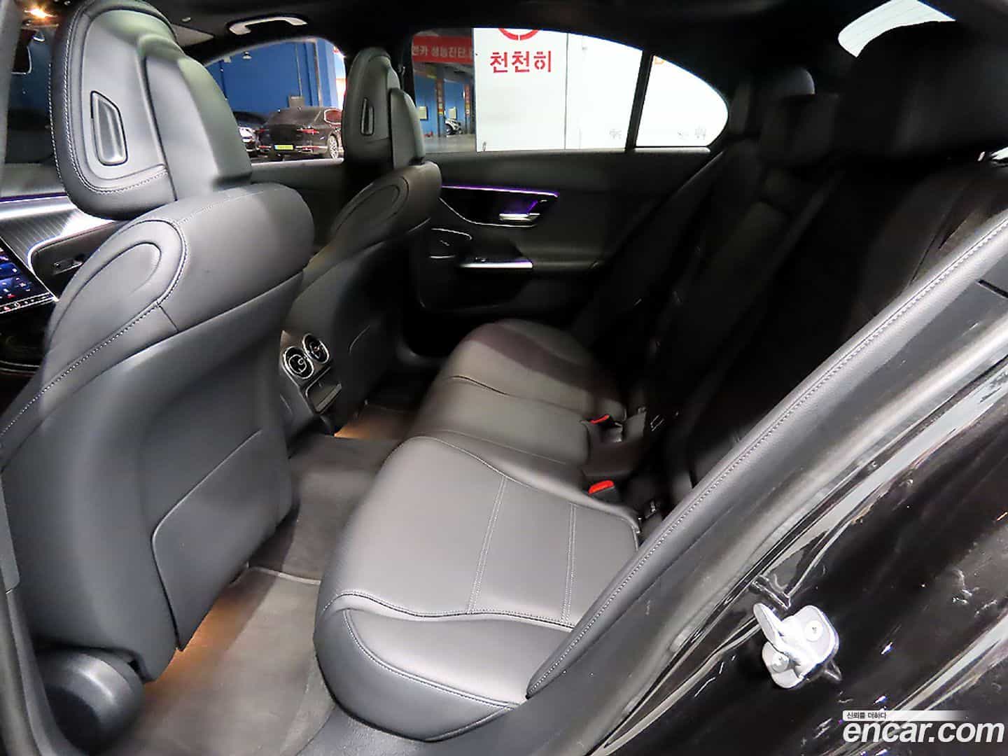 C-Class Mercedes-Benz 2023.11-OPTION-024