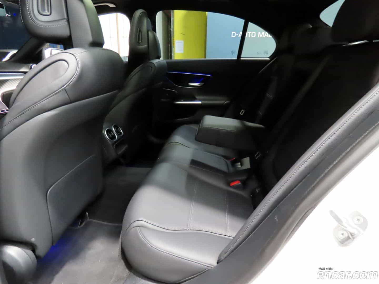 C-Class Mercedes-Benz 2023.11-OPTION-024